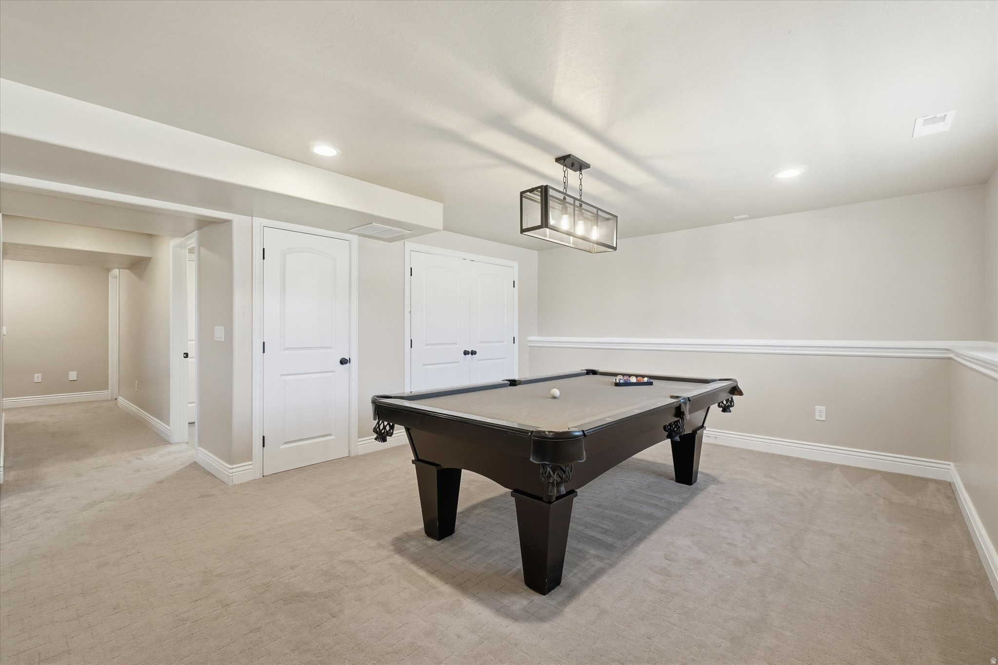 SUNSET EQUESTRIAN ES - Residential