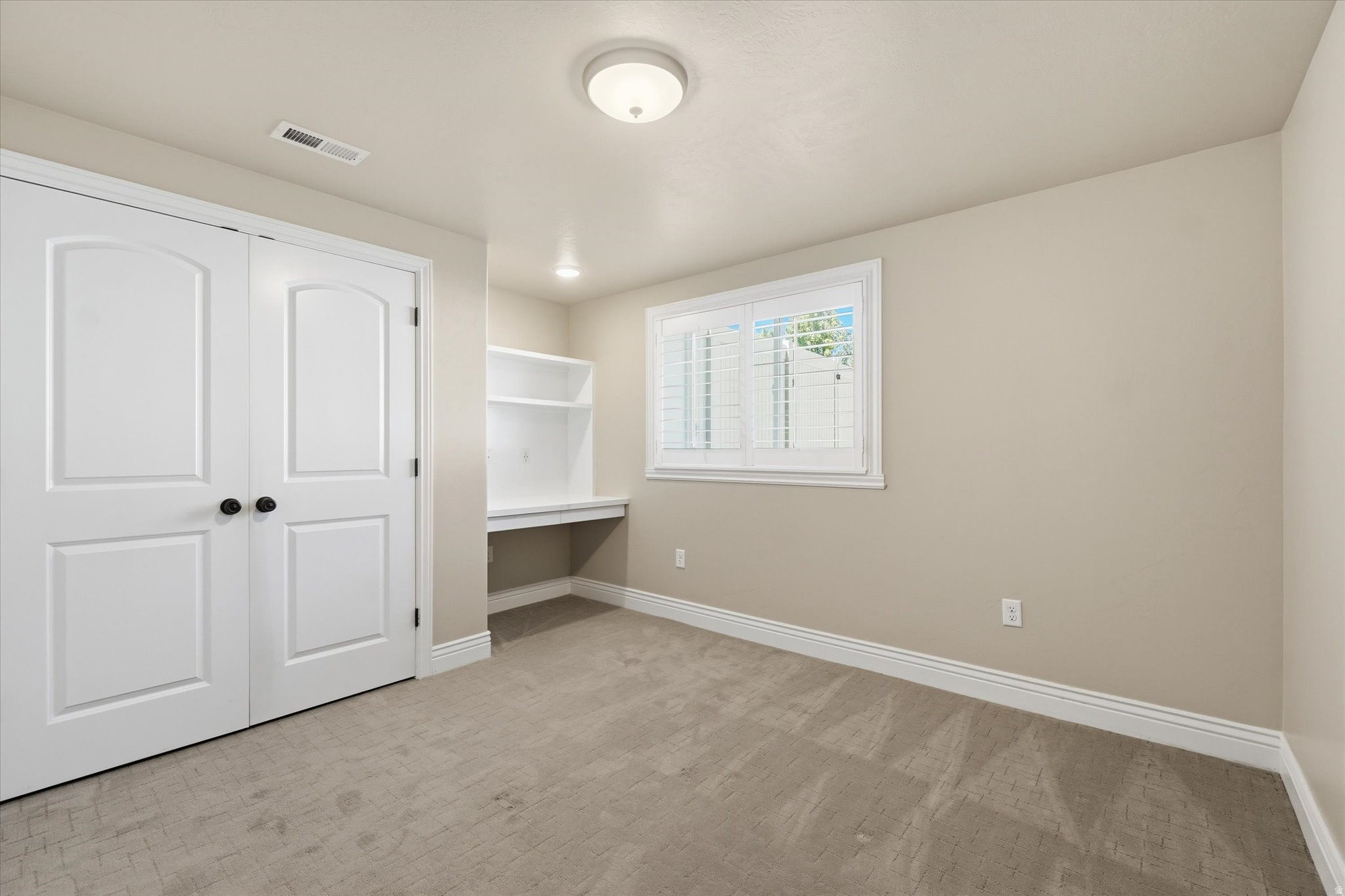 SUNSET EQUESTRIAN ES - Residential