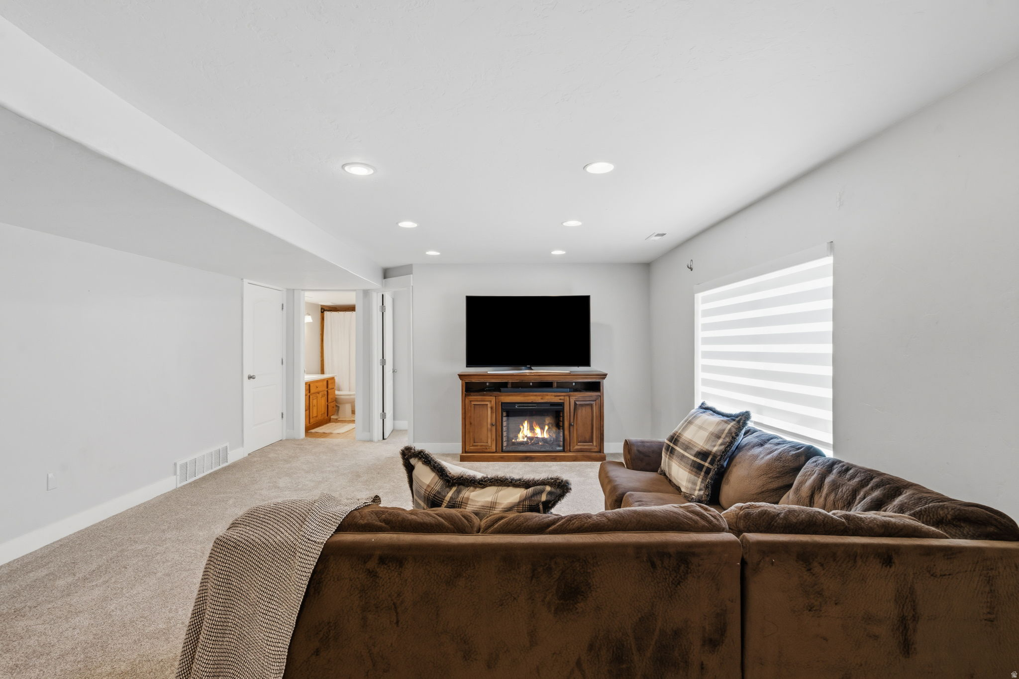 MAPLE HIGHLANDS - Residential