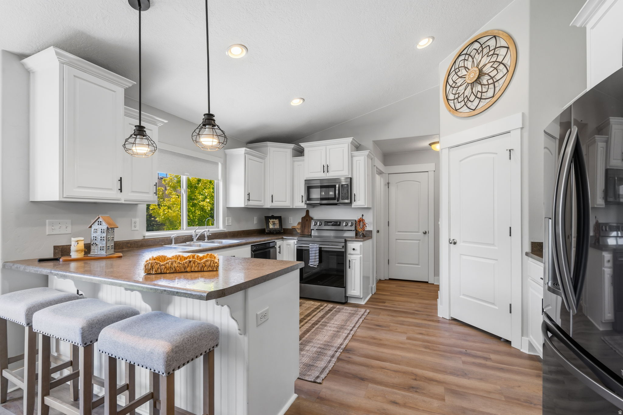 MAPLE HIGHLANDS - Residential