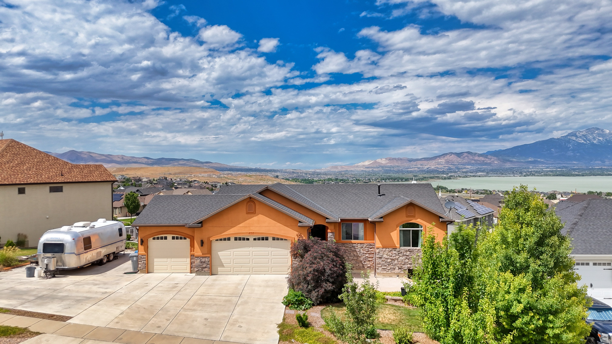 JACOBS RANCH - Residential