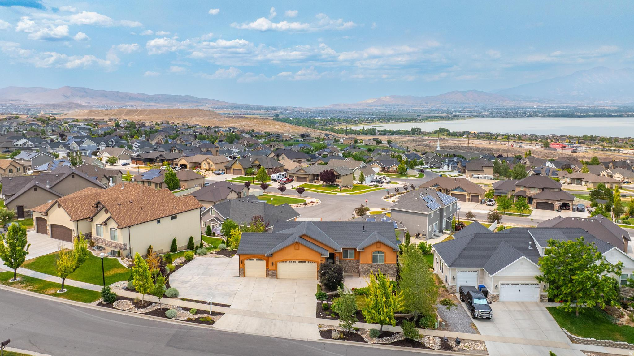 JACOBS RANCH - Residential