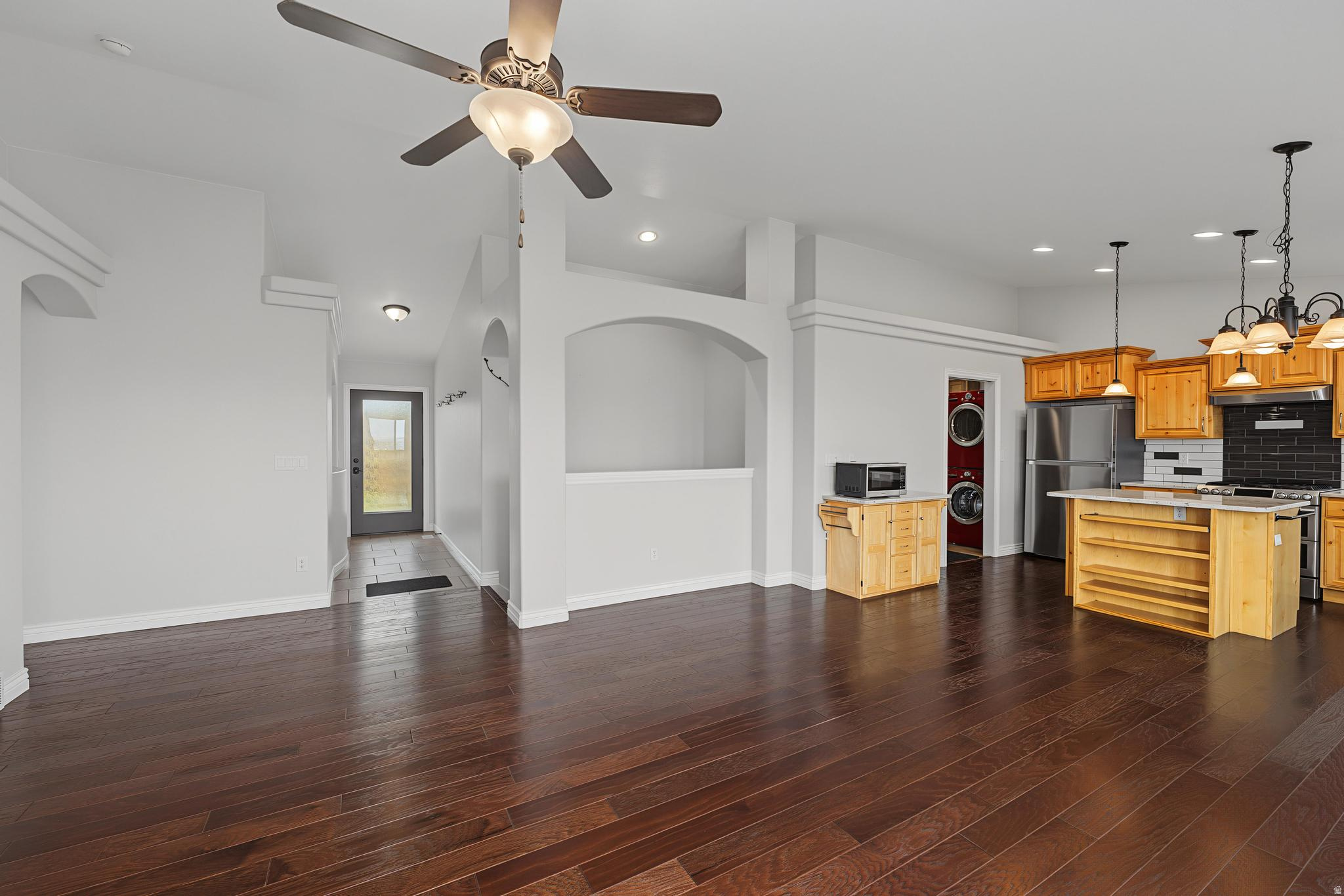 JACOBS RANCH - Residential