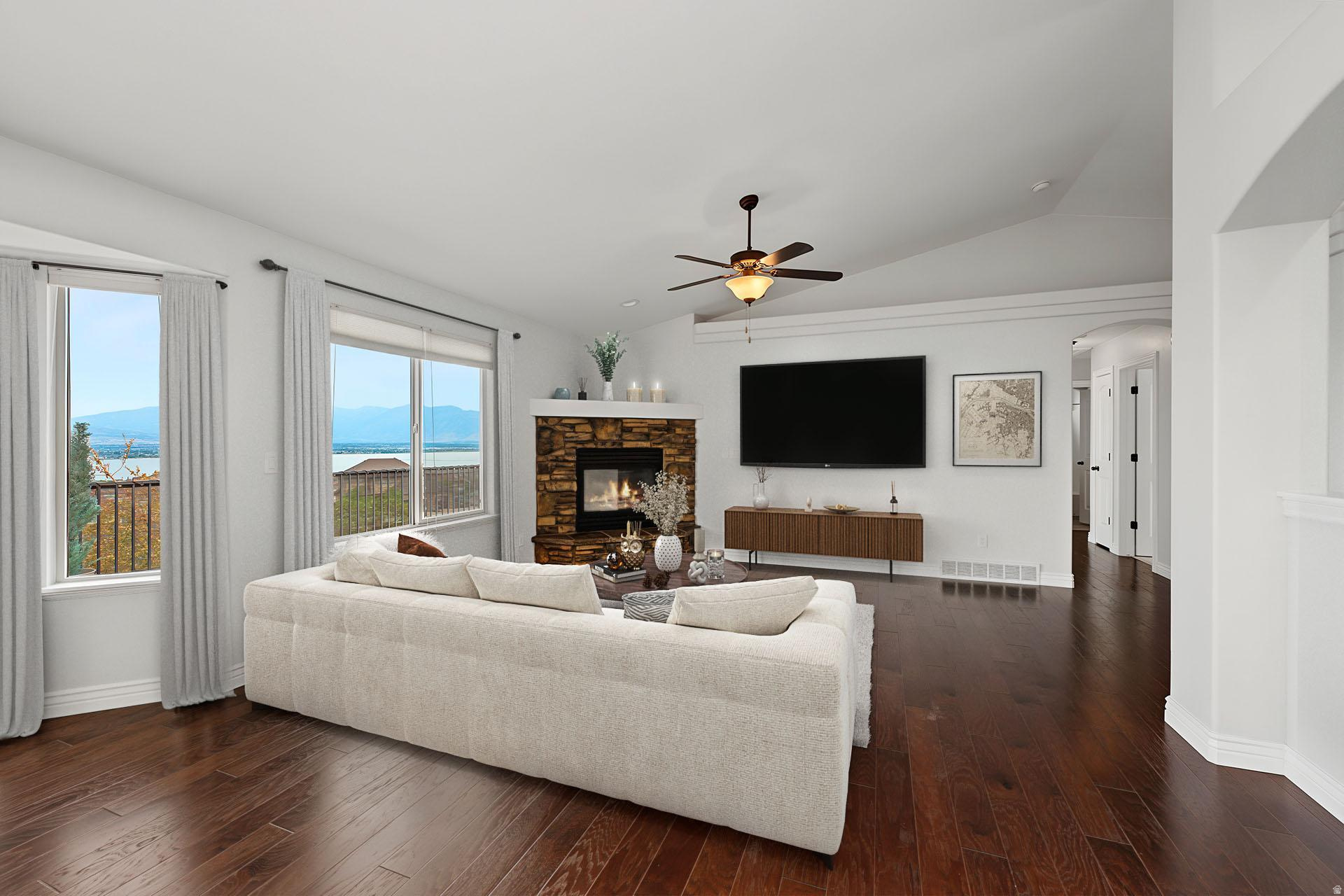 JACOBS RANCH - Residential