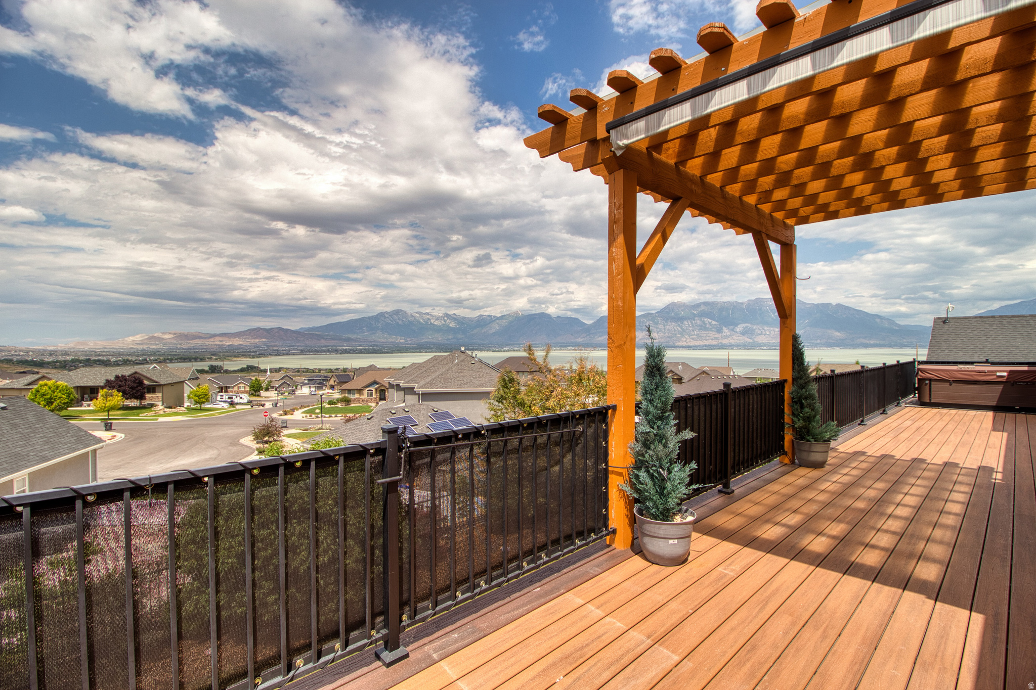JACOBS RANCH - Residential