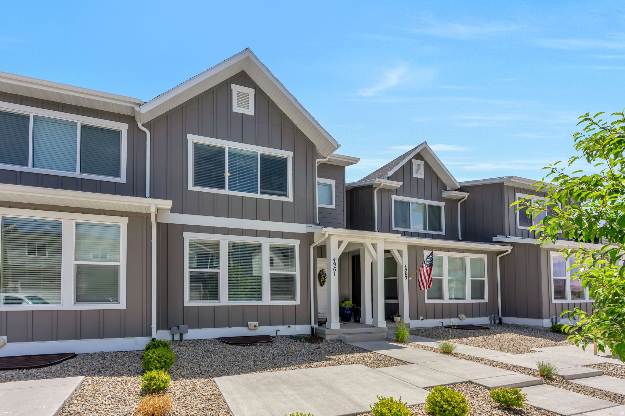 RIDGEVIEW - Residential