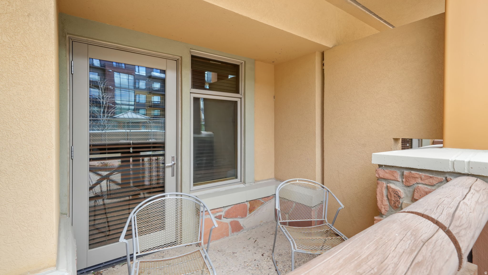 SUNDIAL LODGE - Residential