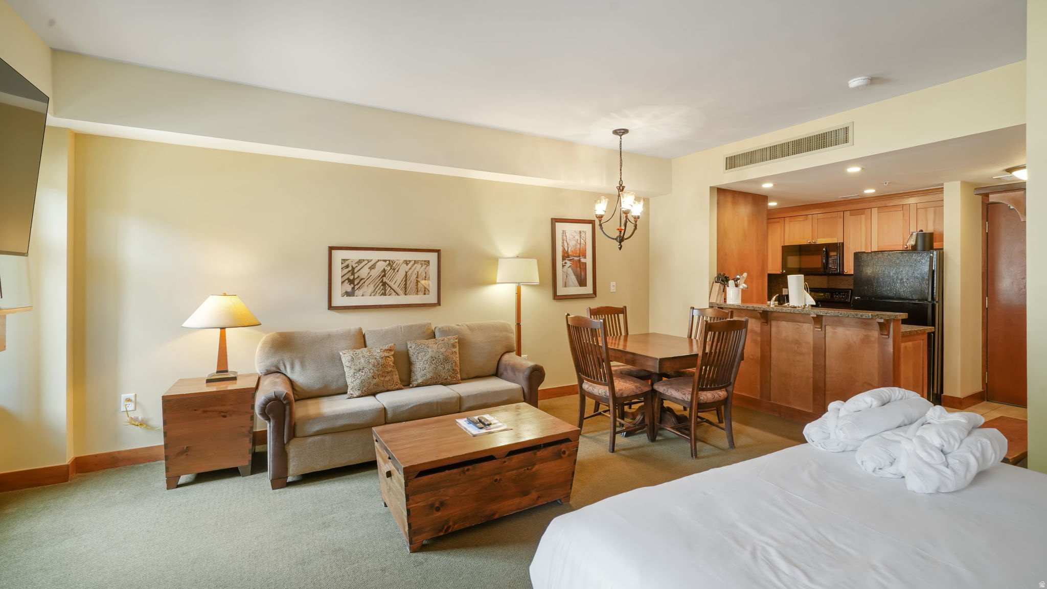 SUNDIAL LODGE - Residential