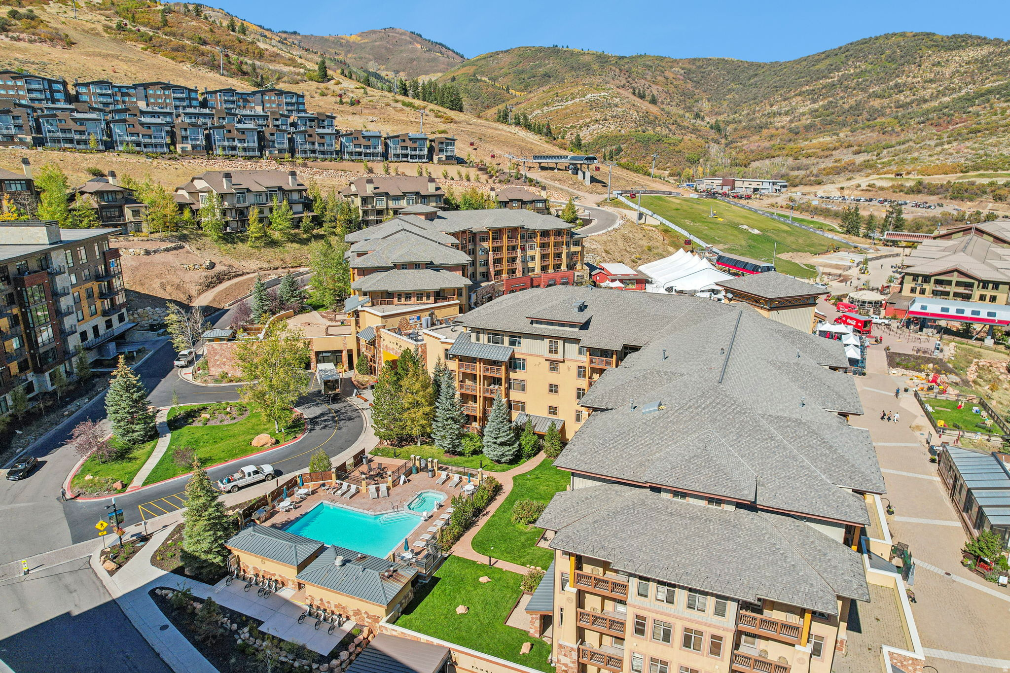 SUNDIAL LODGE - Residential