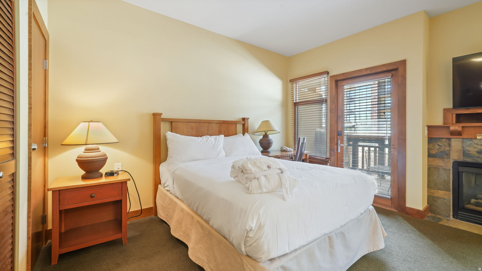 SUNDIAL LODGE - Residential