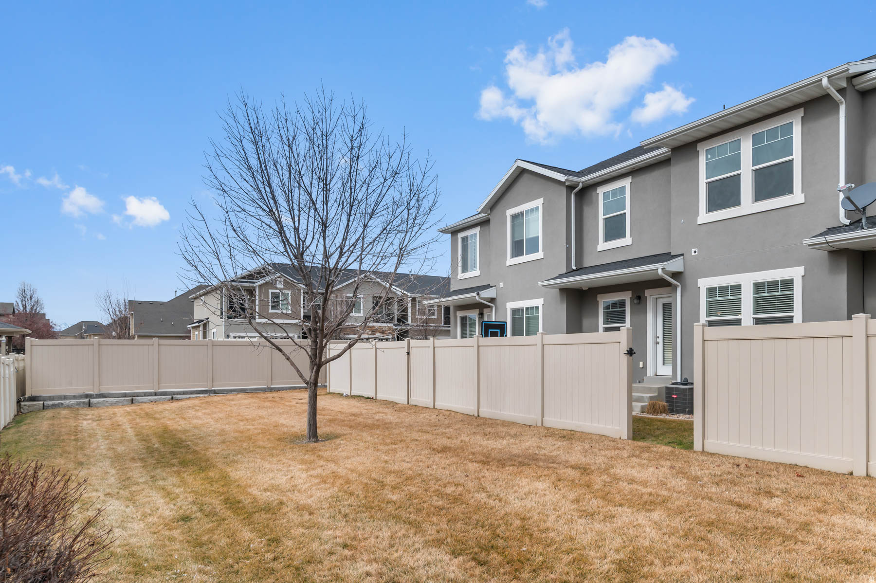 BONNEVILLE VISTA - Residential