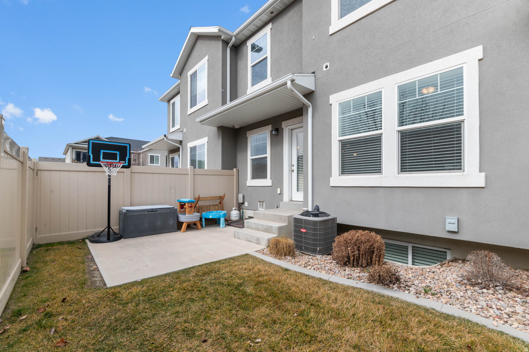 BONNEVILLE VISTA - Residential