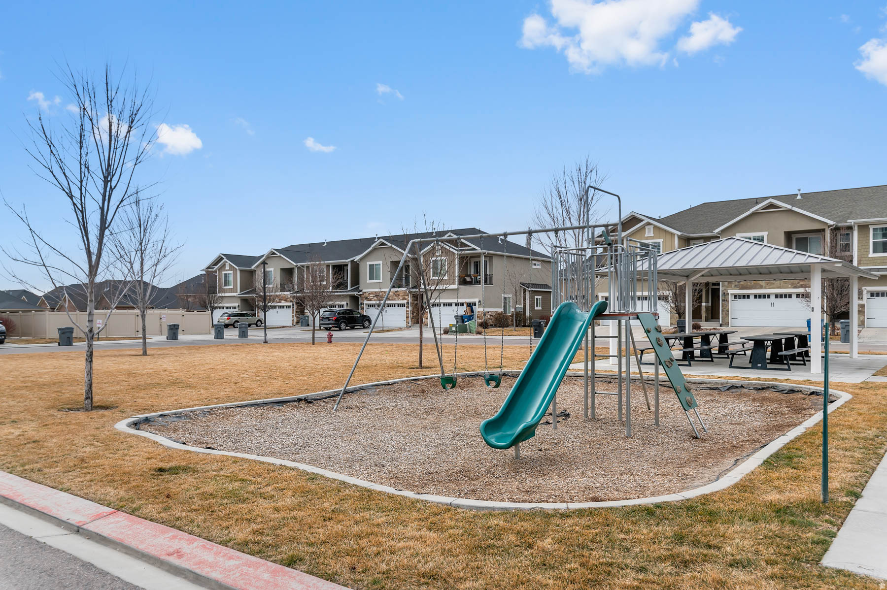 BONNEVILLE VISTA - Residential