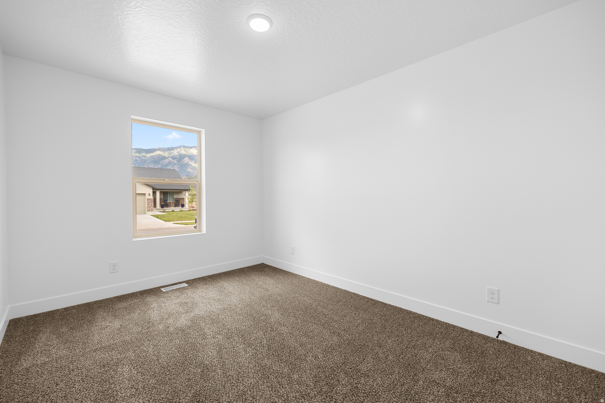 SUMMIT RIDGE THE HILLS - Residential