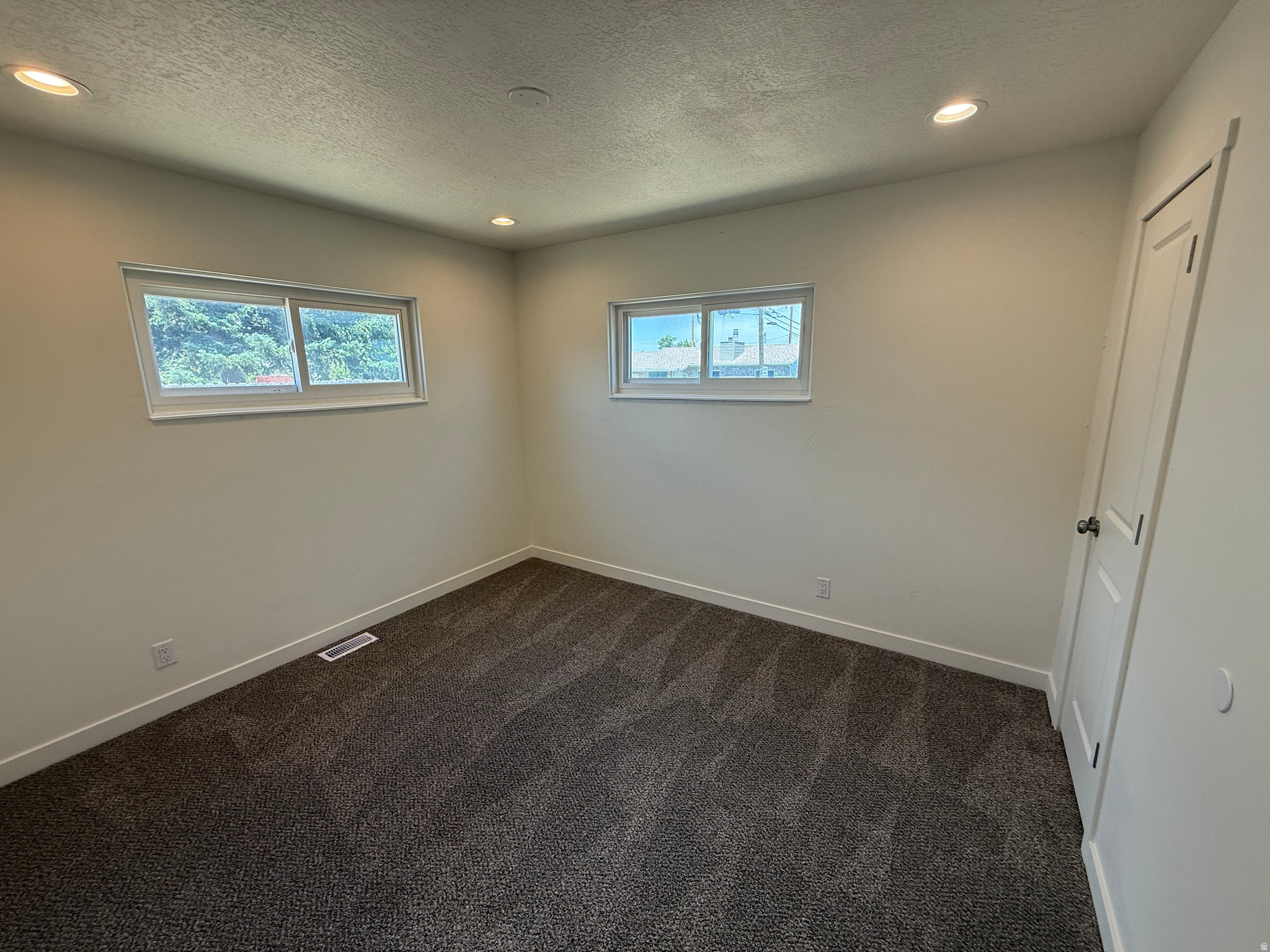 HOFFMAN HEIGHTS - Residential