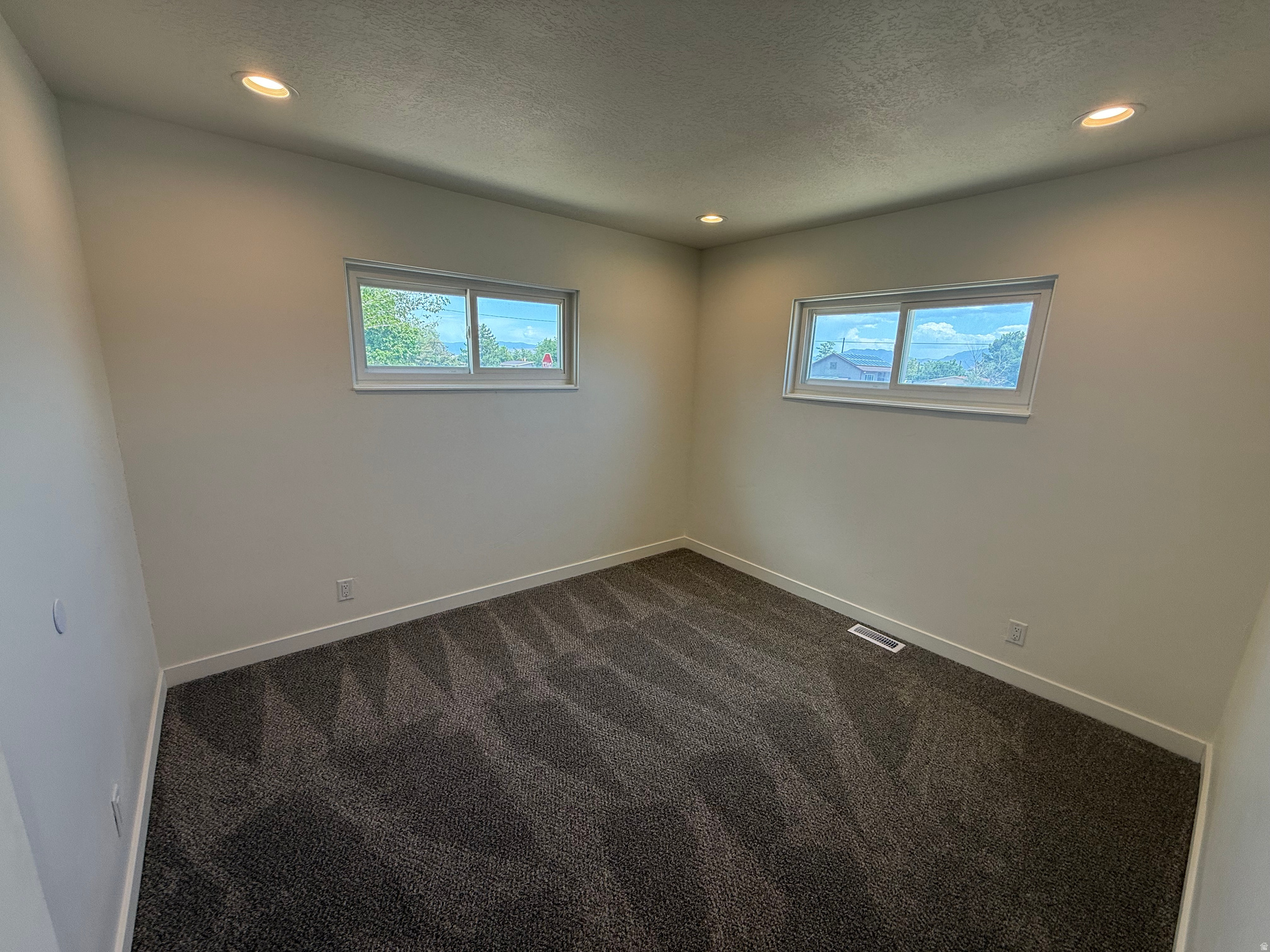 HOFFMAN HEIGHTS - Residential