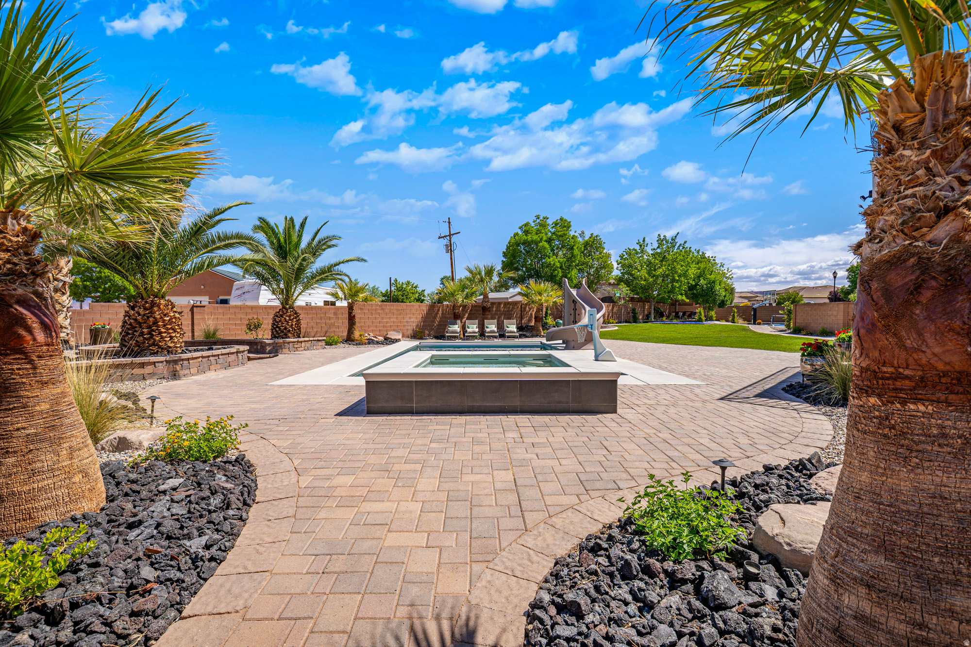 SILKWOOD PH 7 - Residential