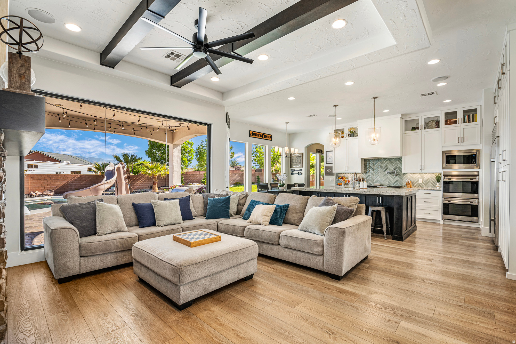 SILKWOOD PH 7 - Residential