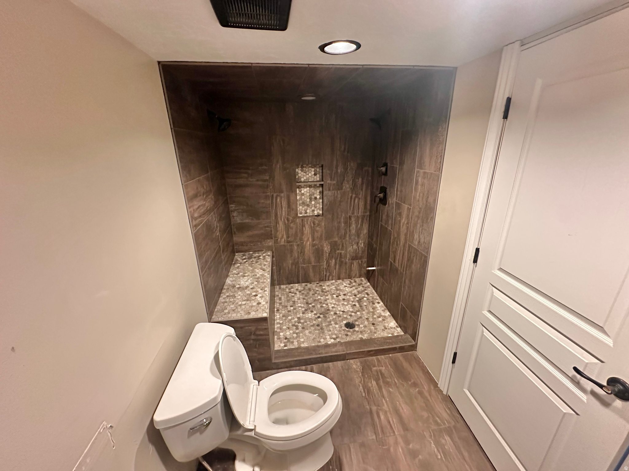 MEADOWS - Residential
