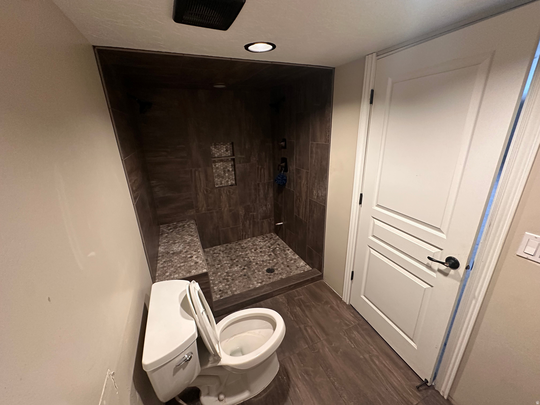 MEADOWS - Residential