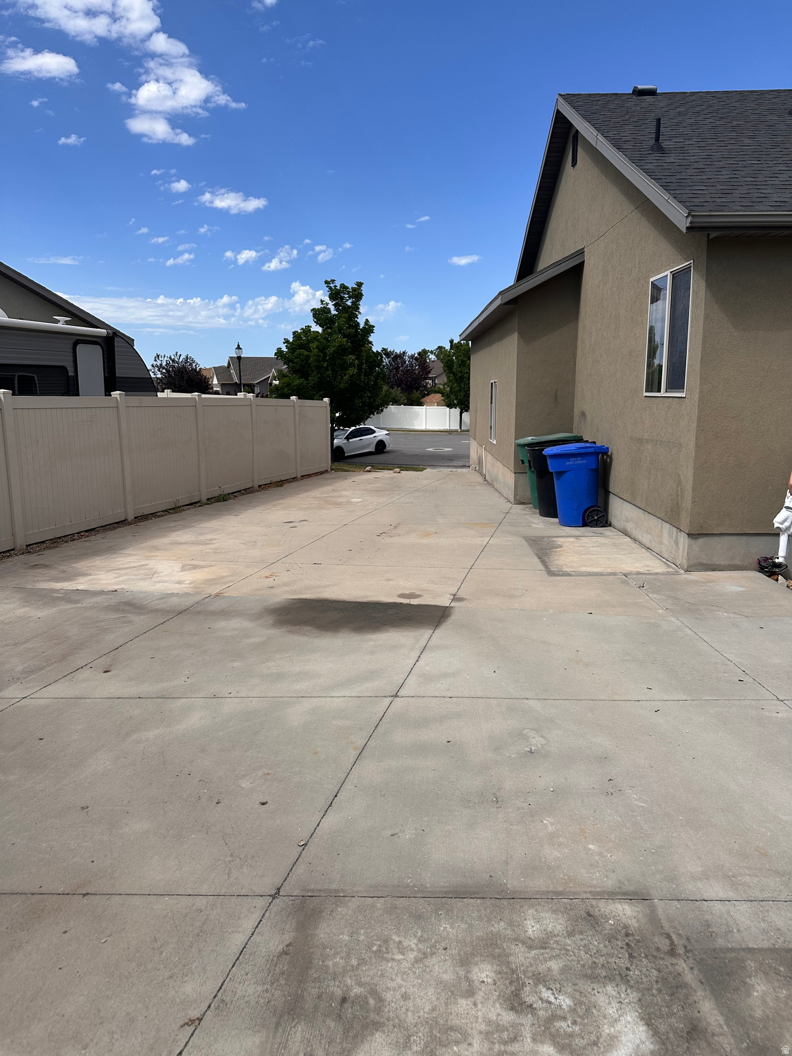 MEADOWS - Residential