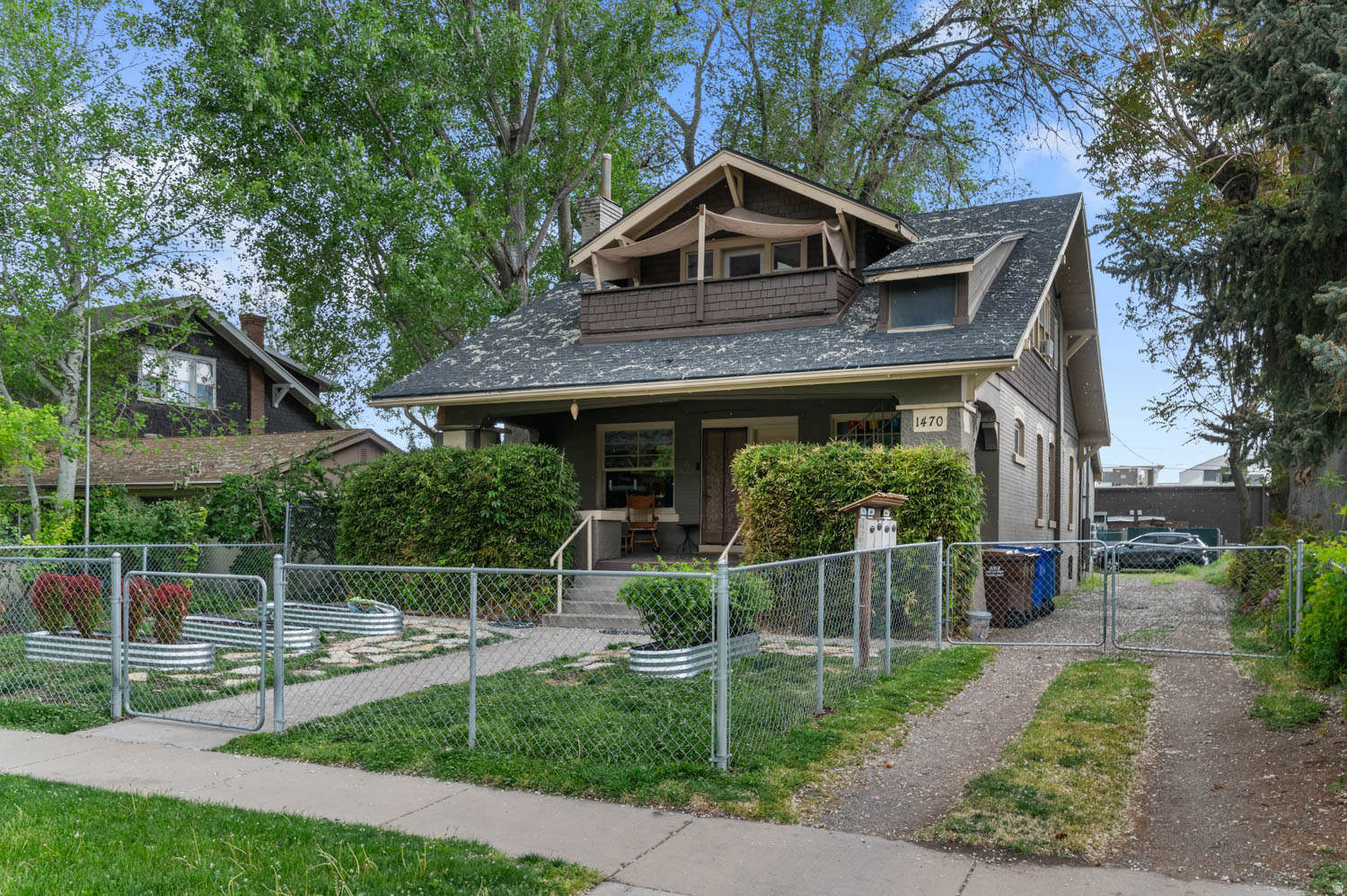 CAPITOL - Residential