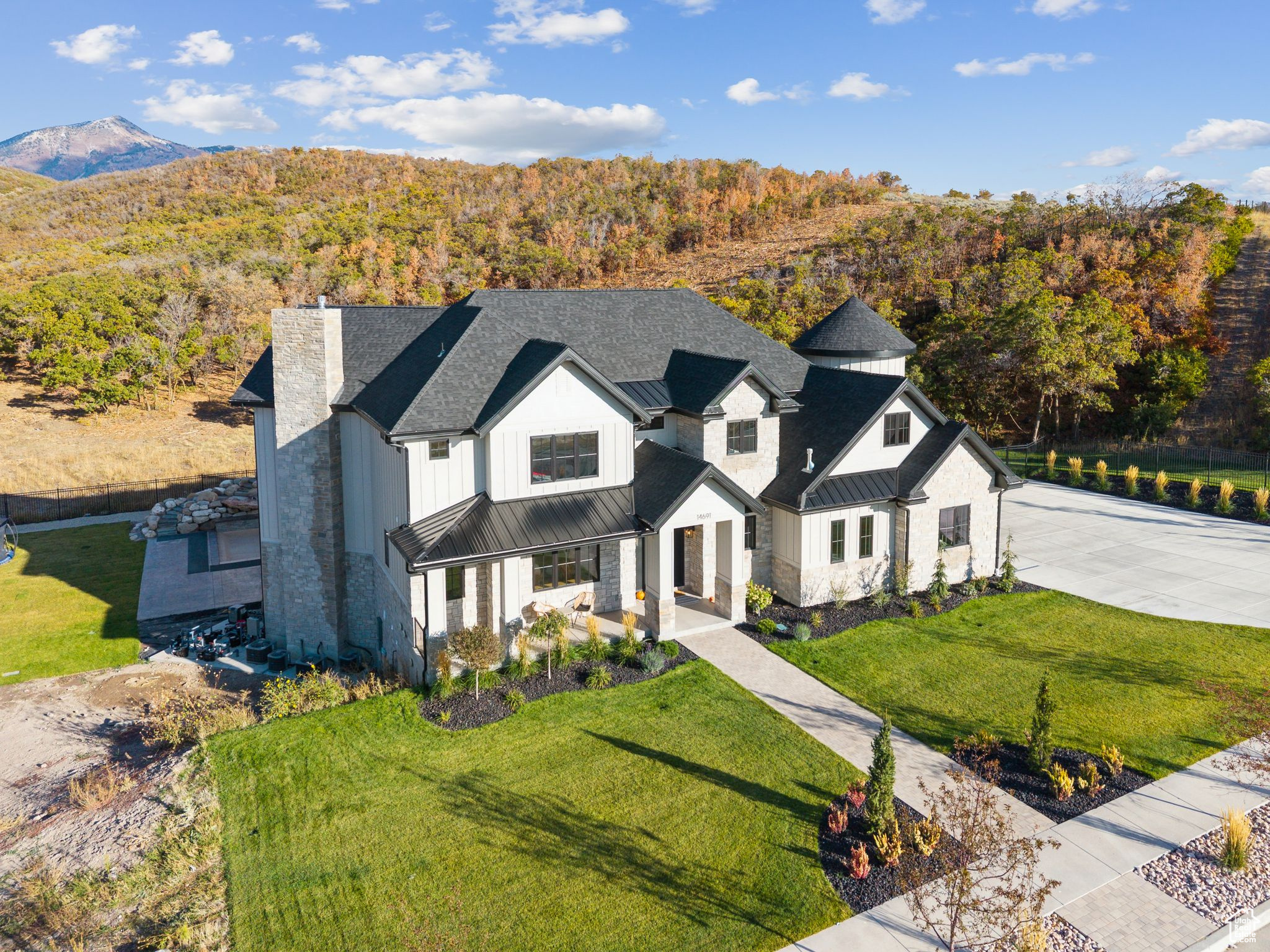 LONE PEAK - Residential