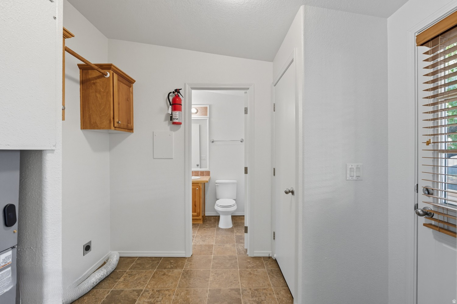 KINGS ROW EST 1 - Residential