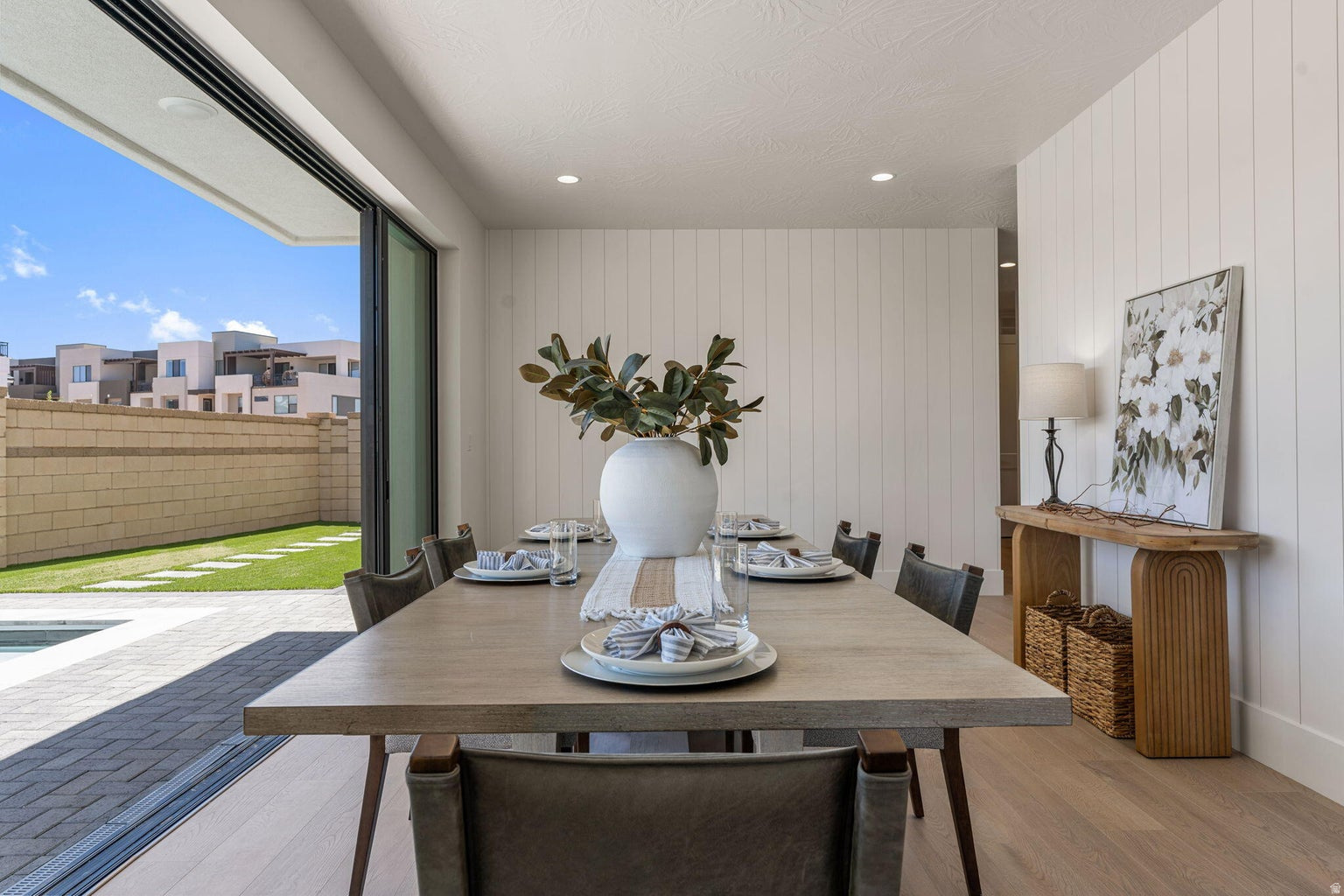 DESERT COLOR RESORT - Residential