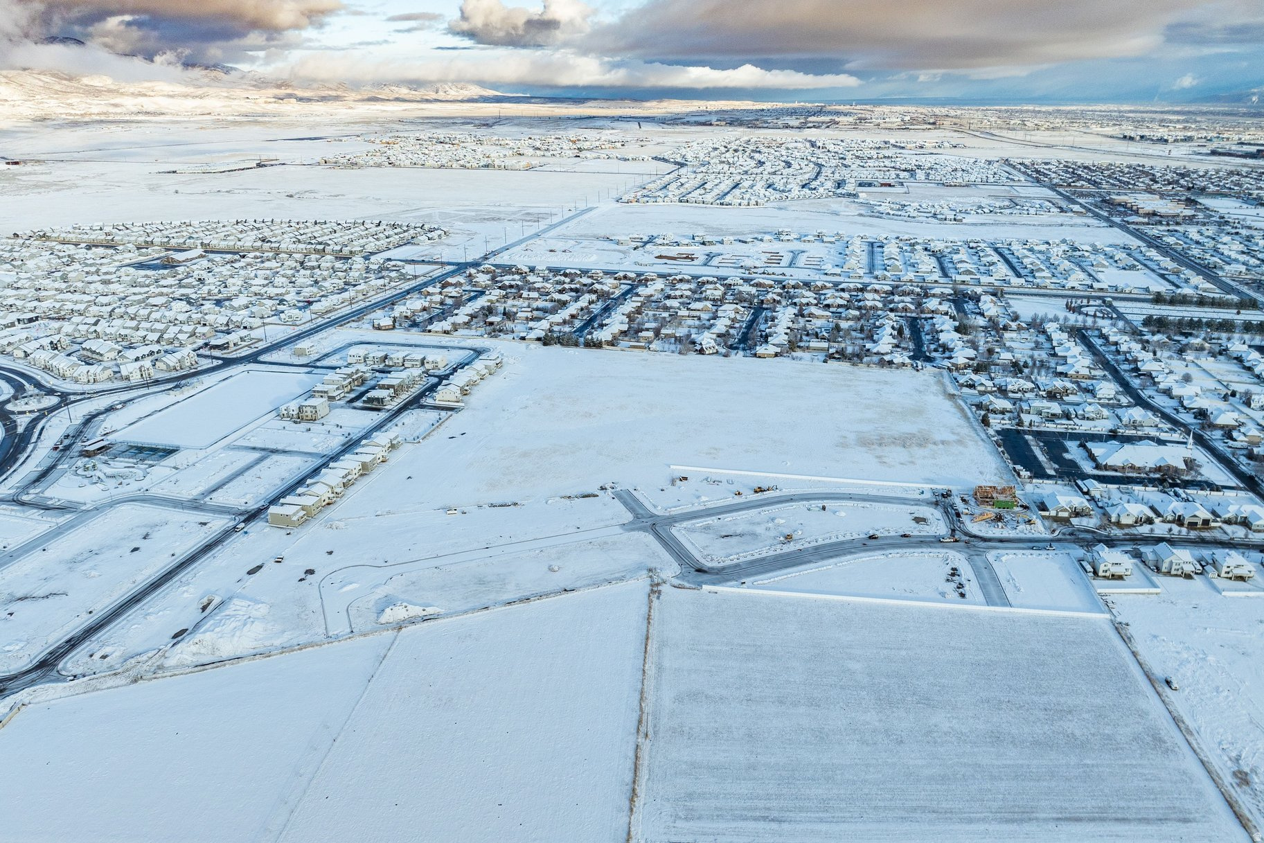 COVE AT SILVER SKY - Residential
