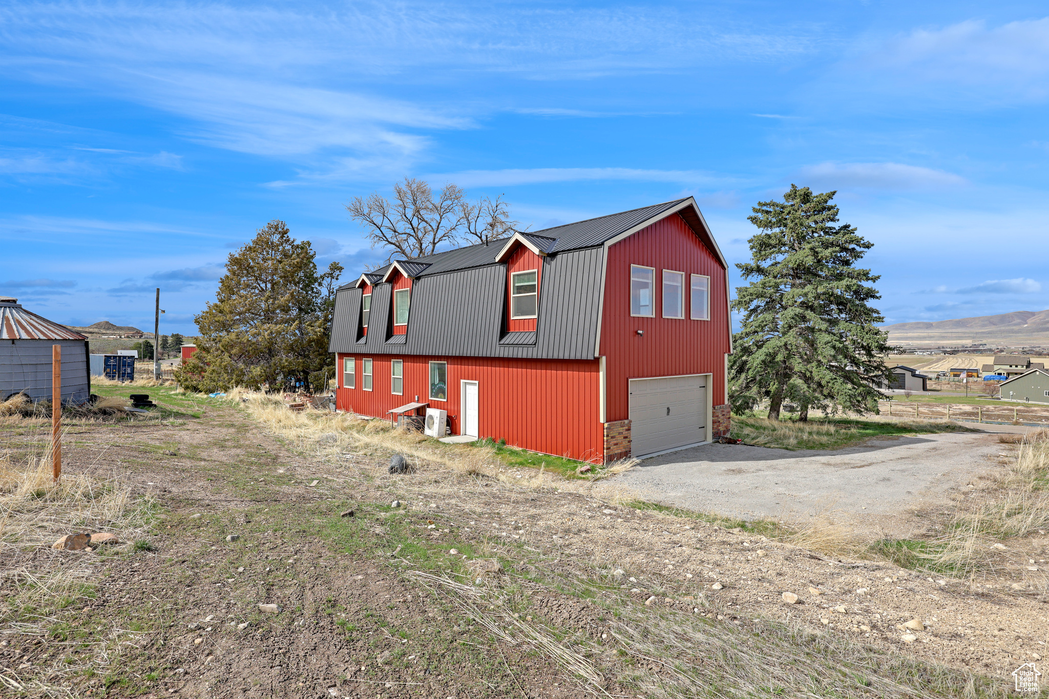 SUNNY HOLLOW MINOR - Residential