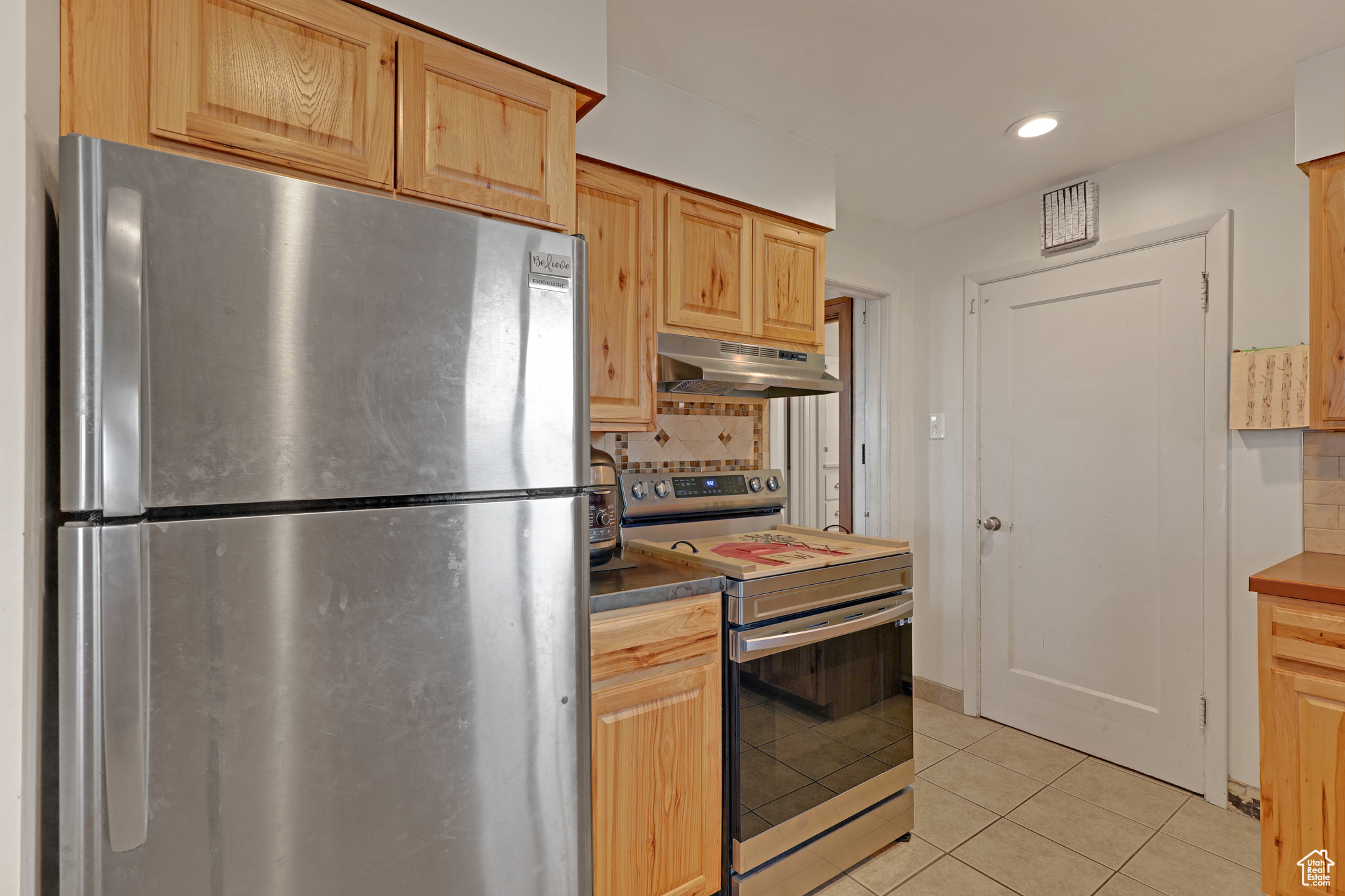 SUNNY HOLLOW MINOR - Residential