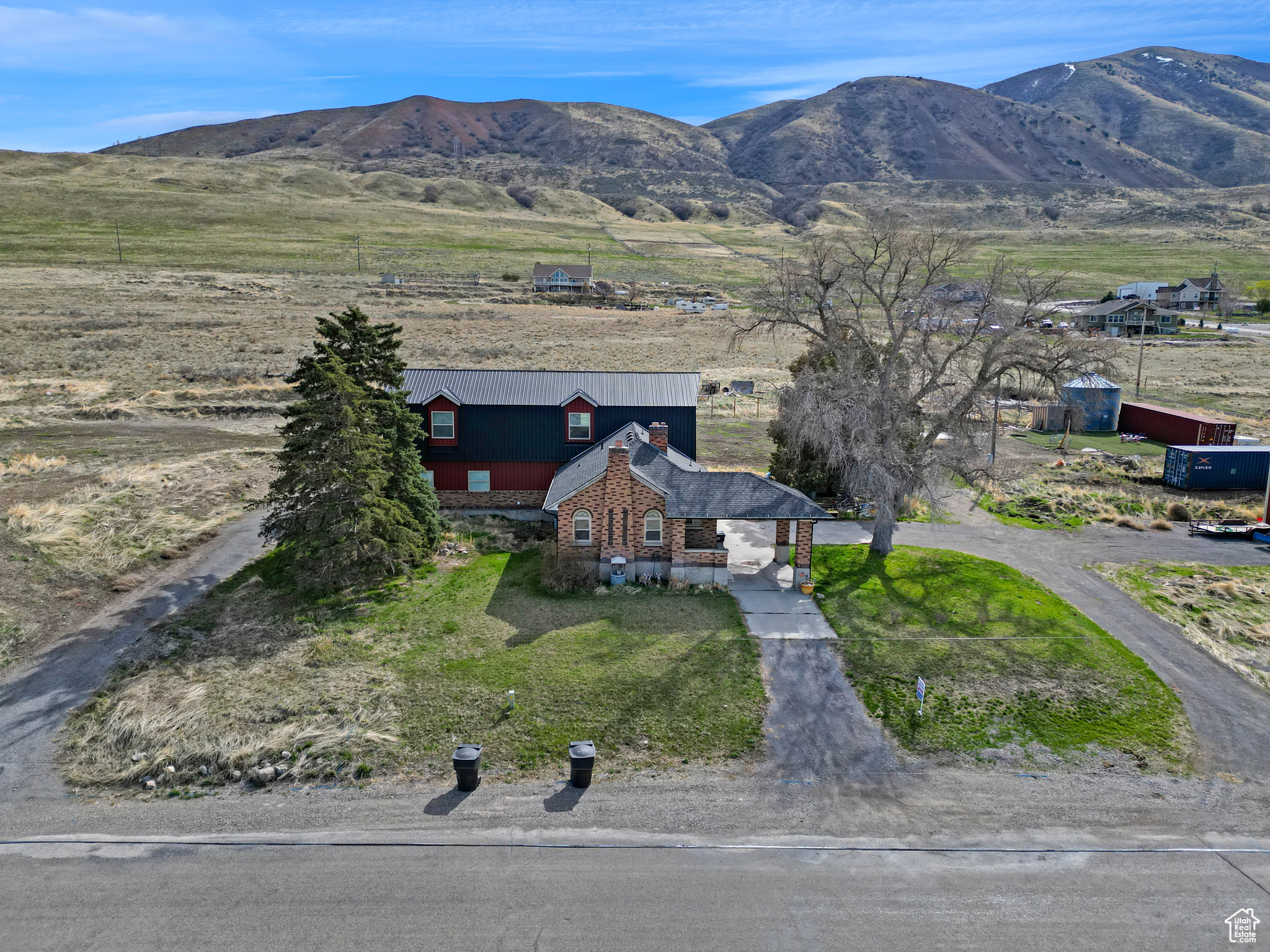 SUNNY HOLLOW MINOR - Residential