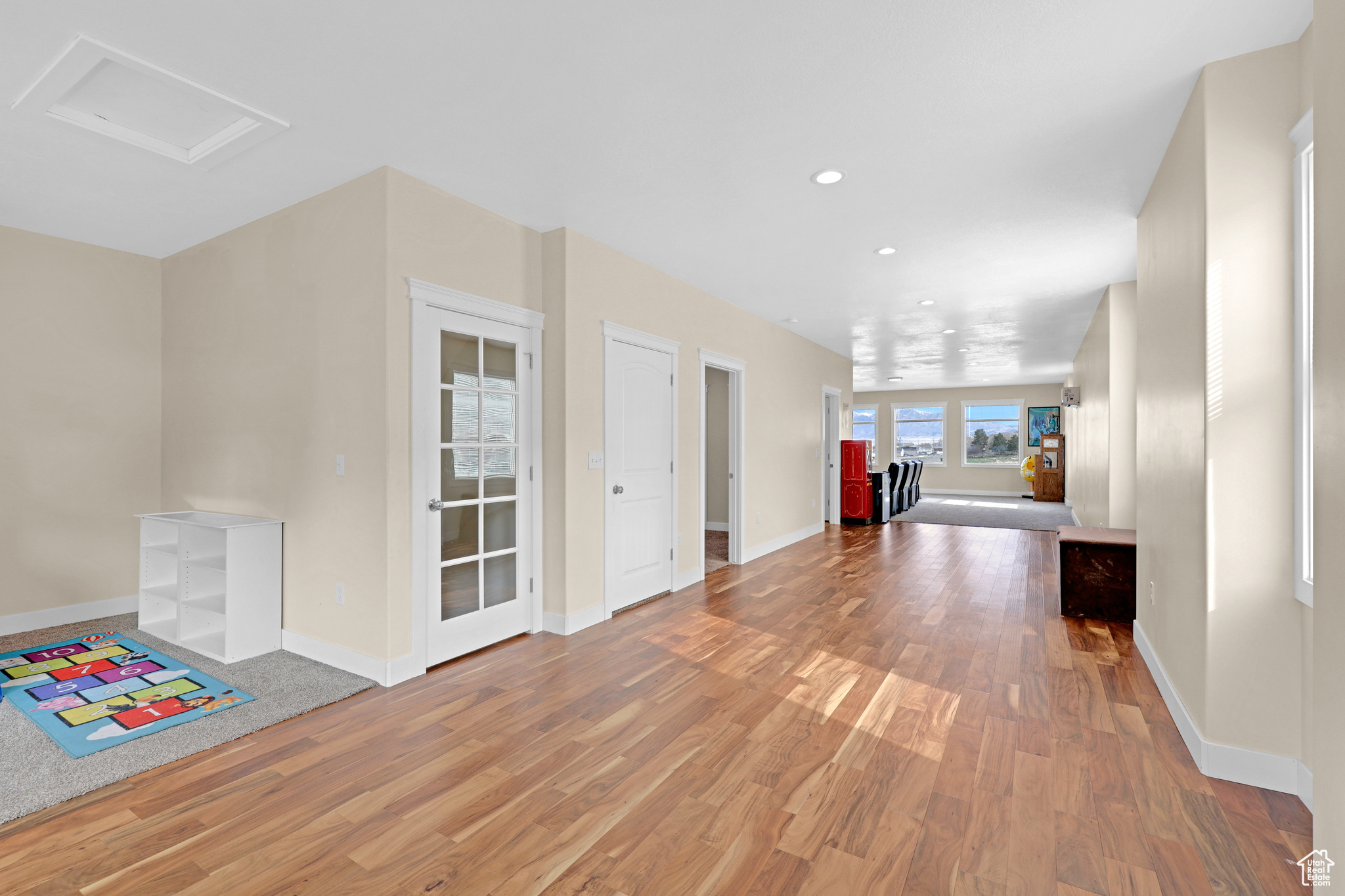 SUNNY HOLLOW MINOR - Residential