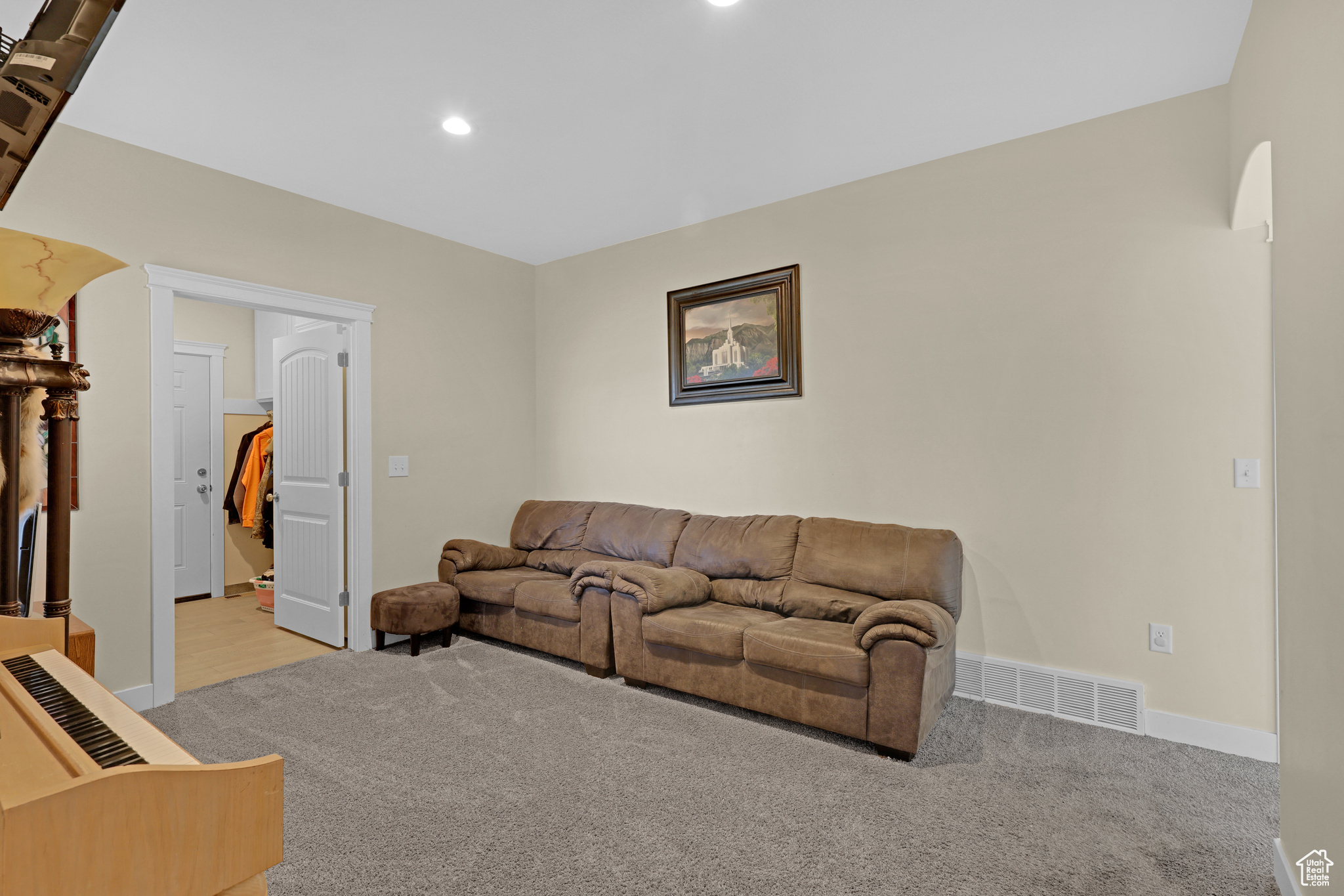 SUNNY HOLLOW MINOR - Residential