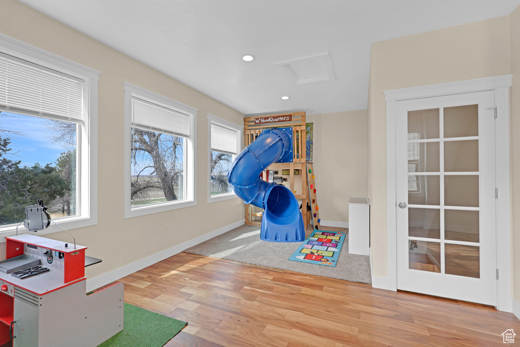 SUNNY HOLLOW MINOR - Residential