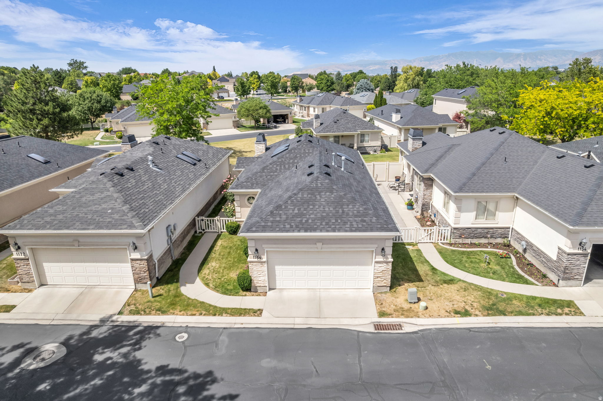 SPRING HOLLOW AT BATEMAN FARM - Residential