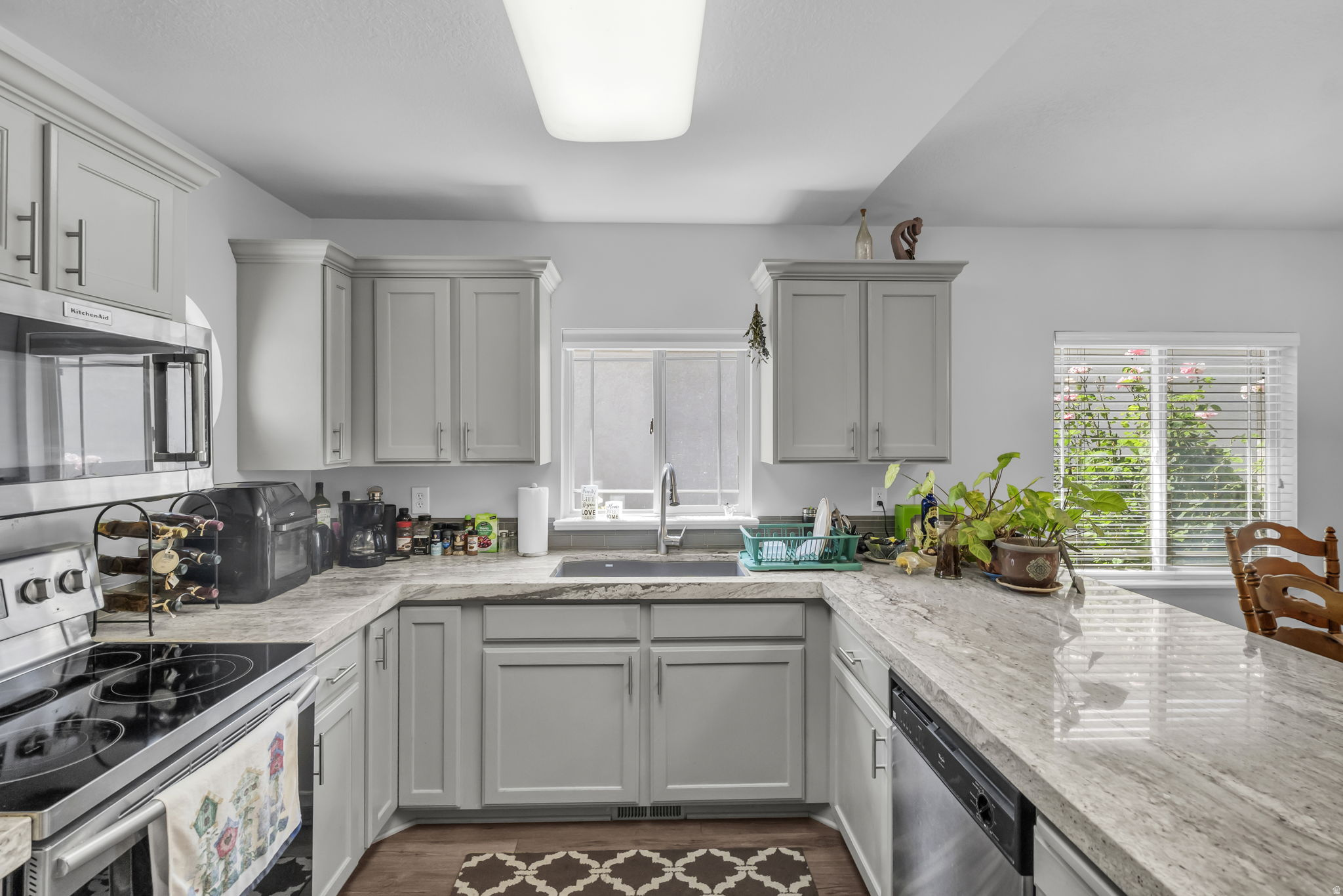 SPRING HOLLOW AT BATEMAN FARM - Residential