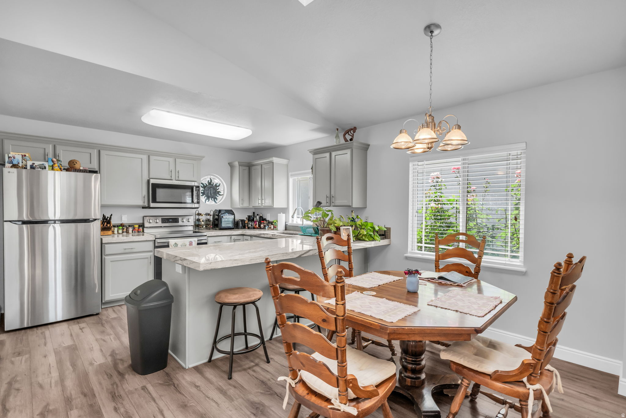 SPRING HOLLOW AT BATEMAN FARM - Residential