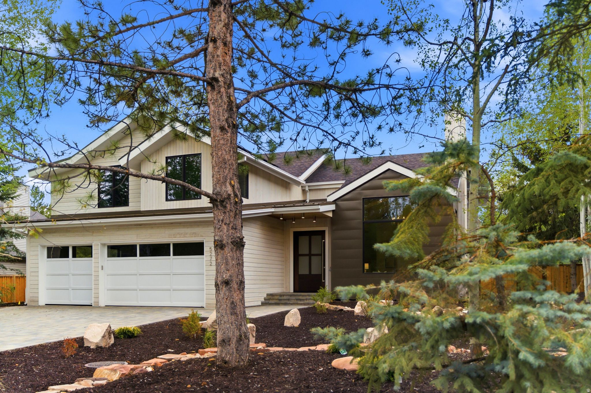 SILVER SPRINGS - Residential