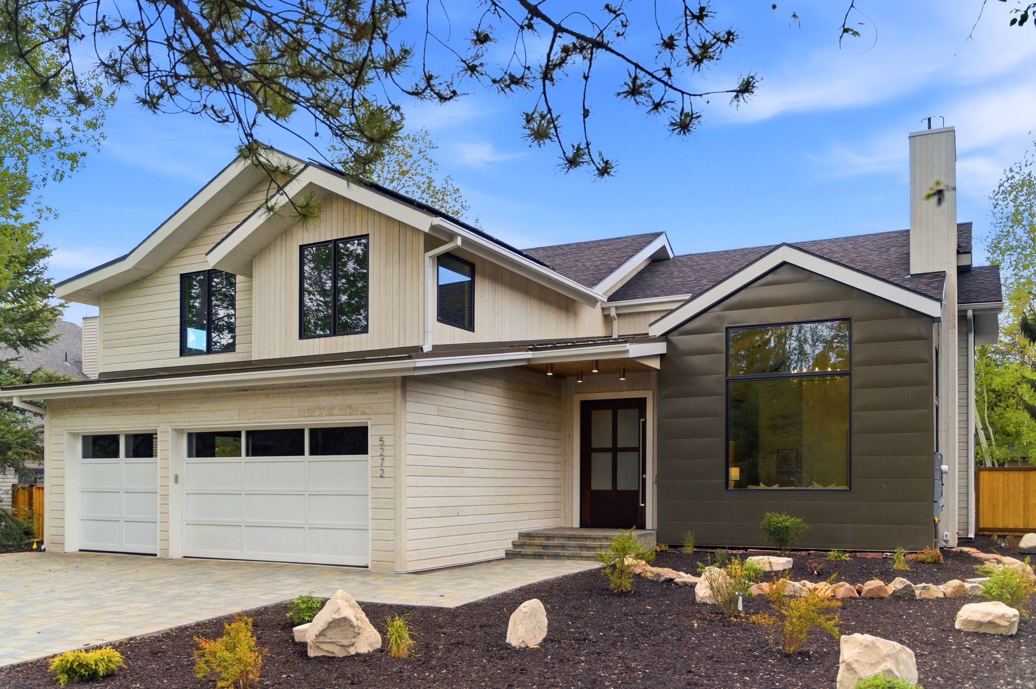 SILVER SPRINGS - Residential