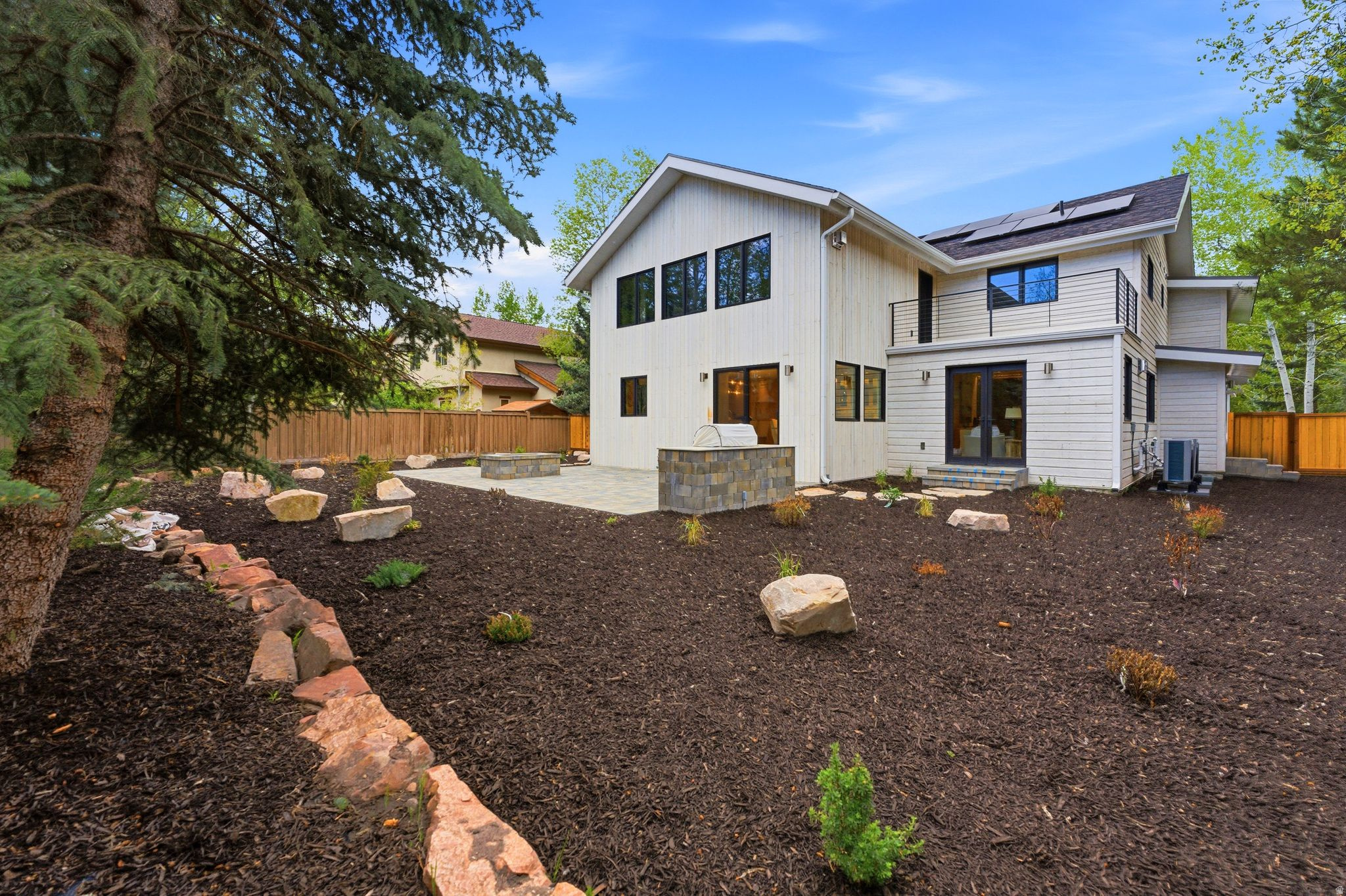 SILVER SPRINGS - Residential
