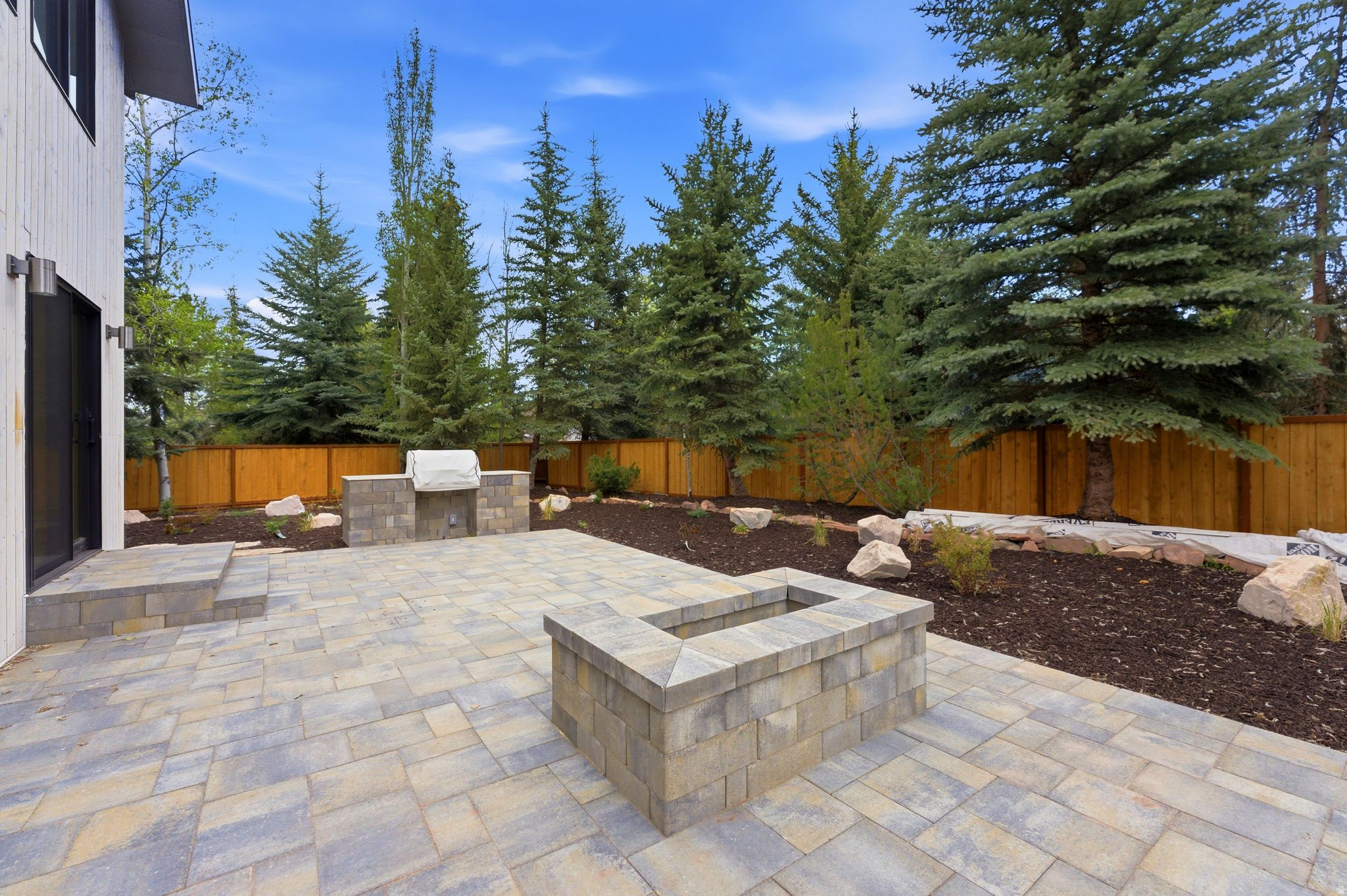SILVER SPRINGS - Residential