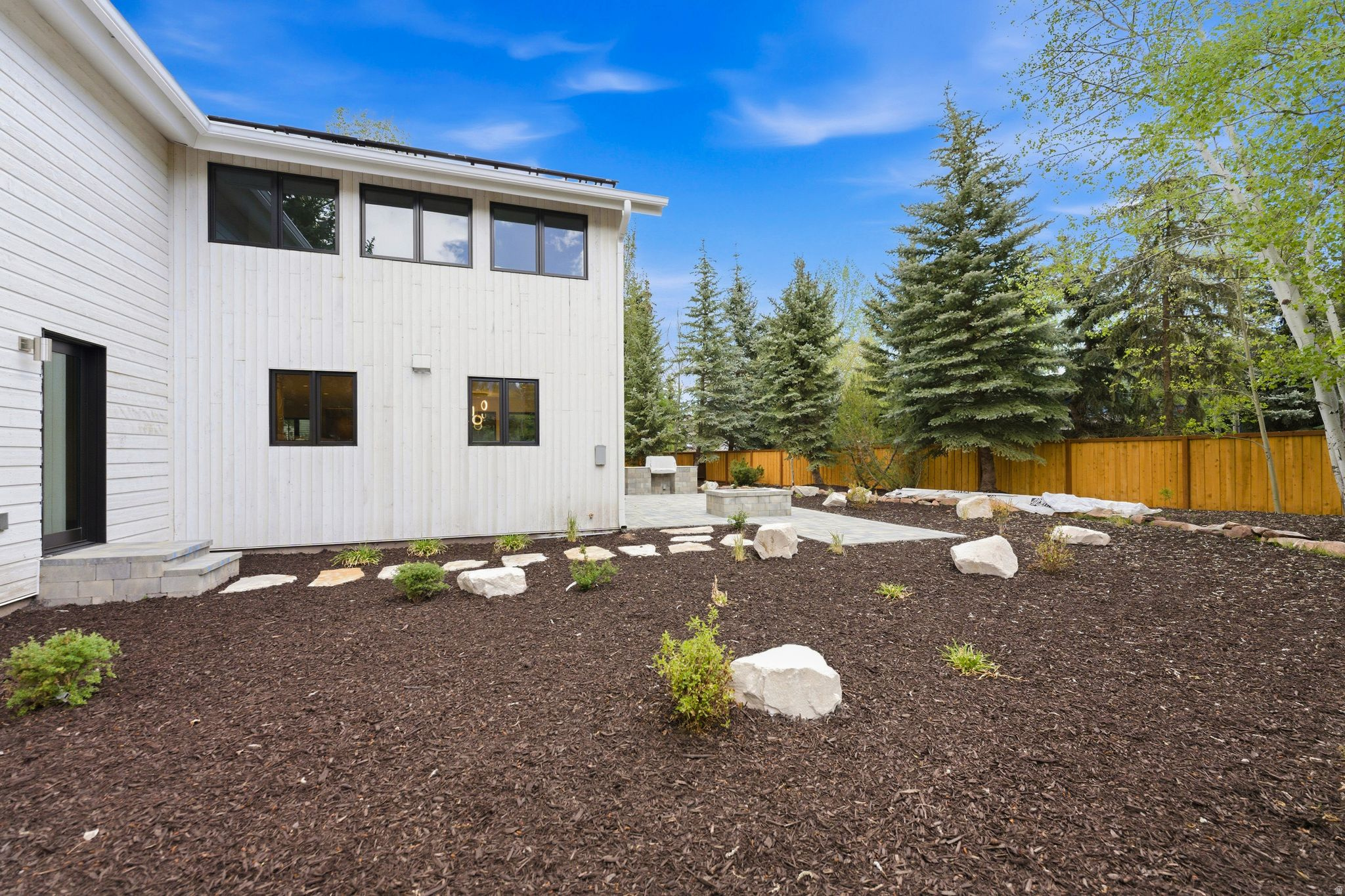 SILVER SPRINGS - Residential