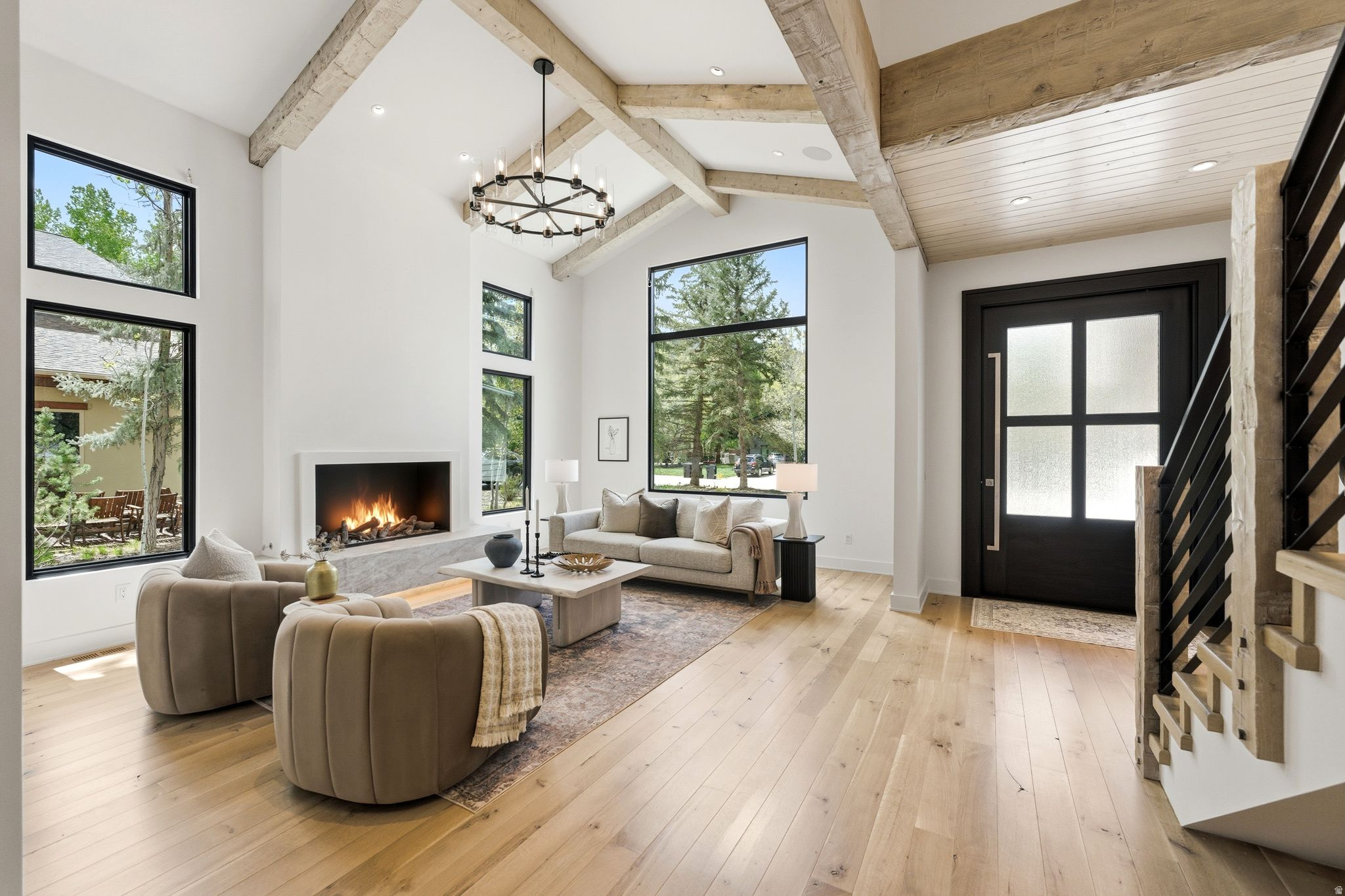SILVER SPRINGS - Residential