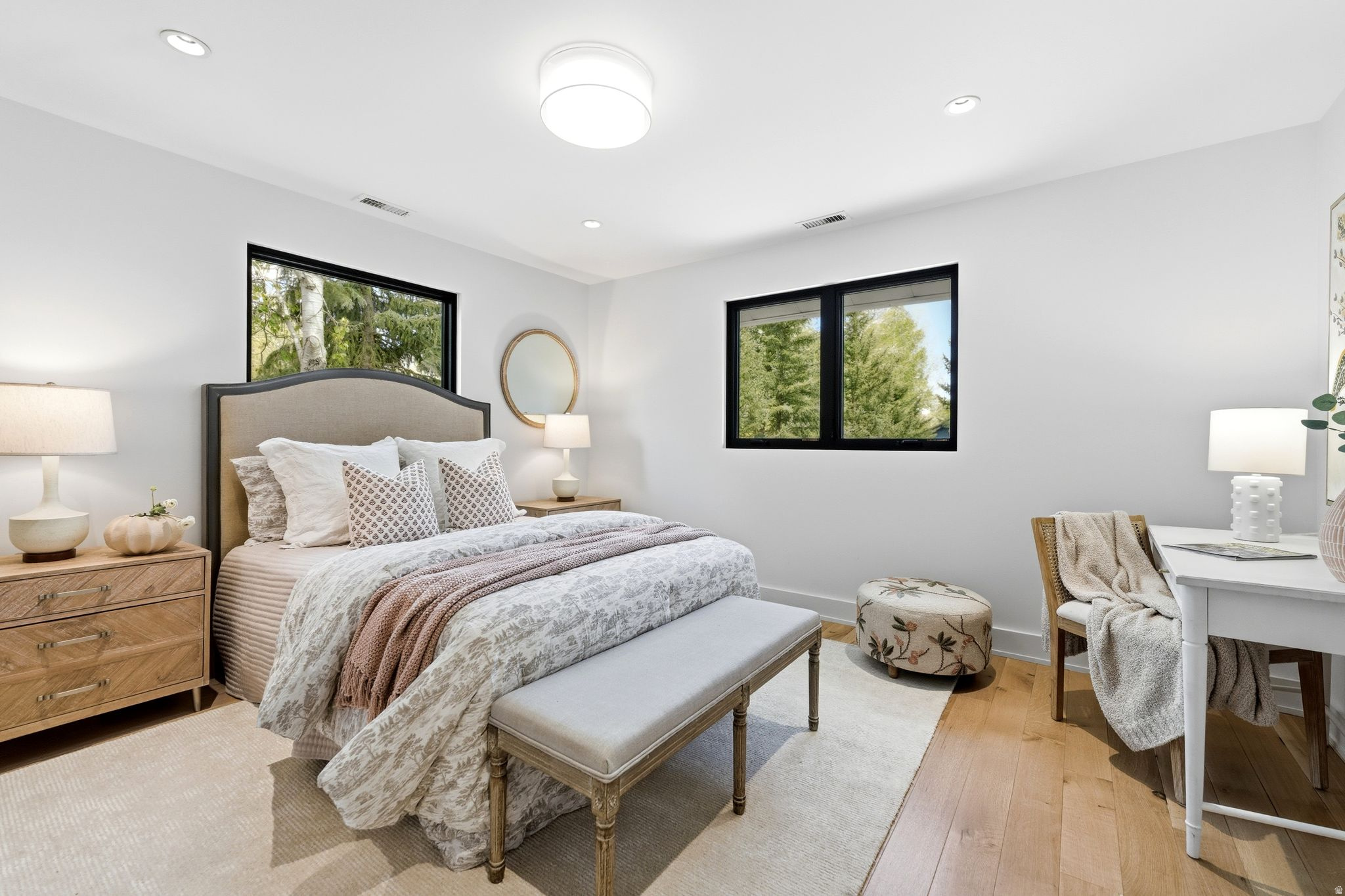 SILVER SPRINGS - Residential
