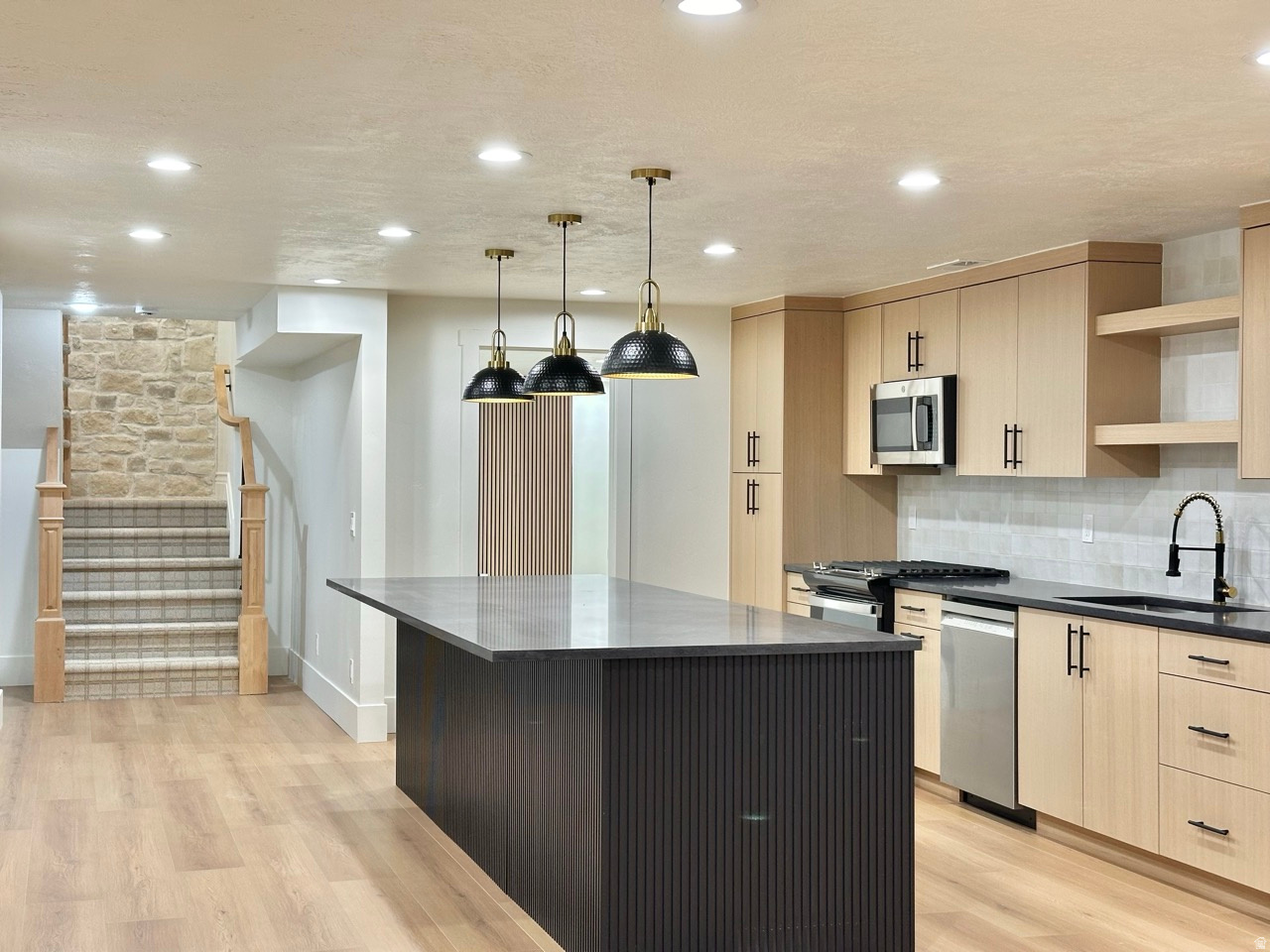 OLYMPUS COVE - Residential