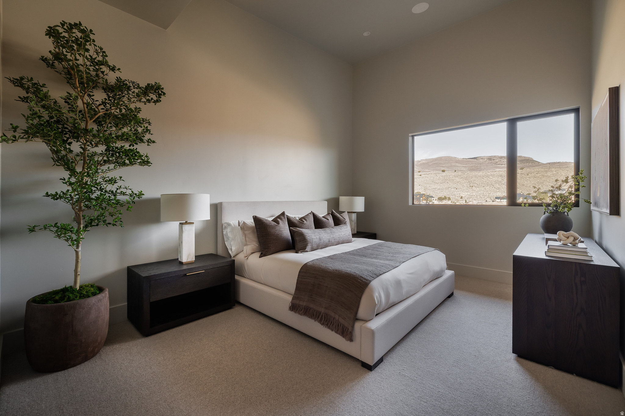 RED LEDGES - Residential