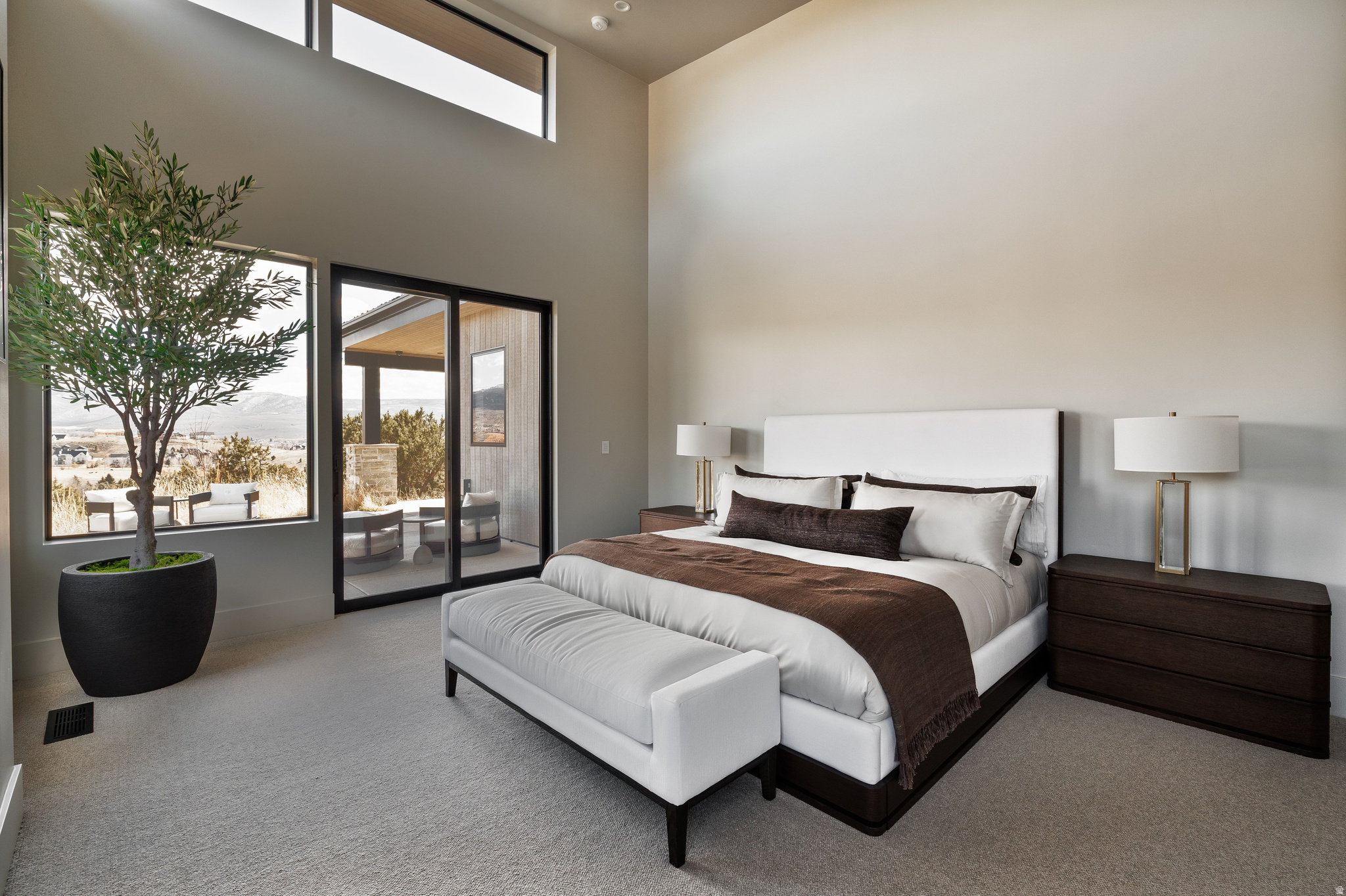 RED LEDGES - Residential