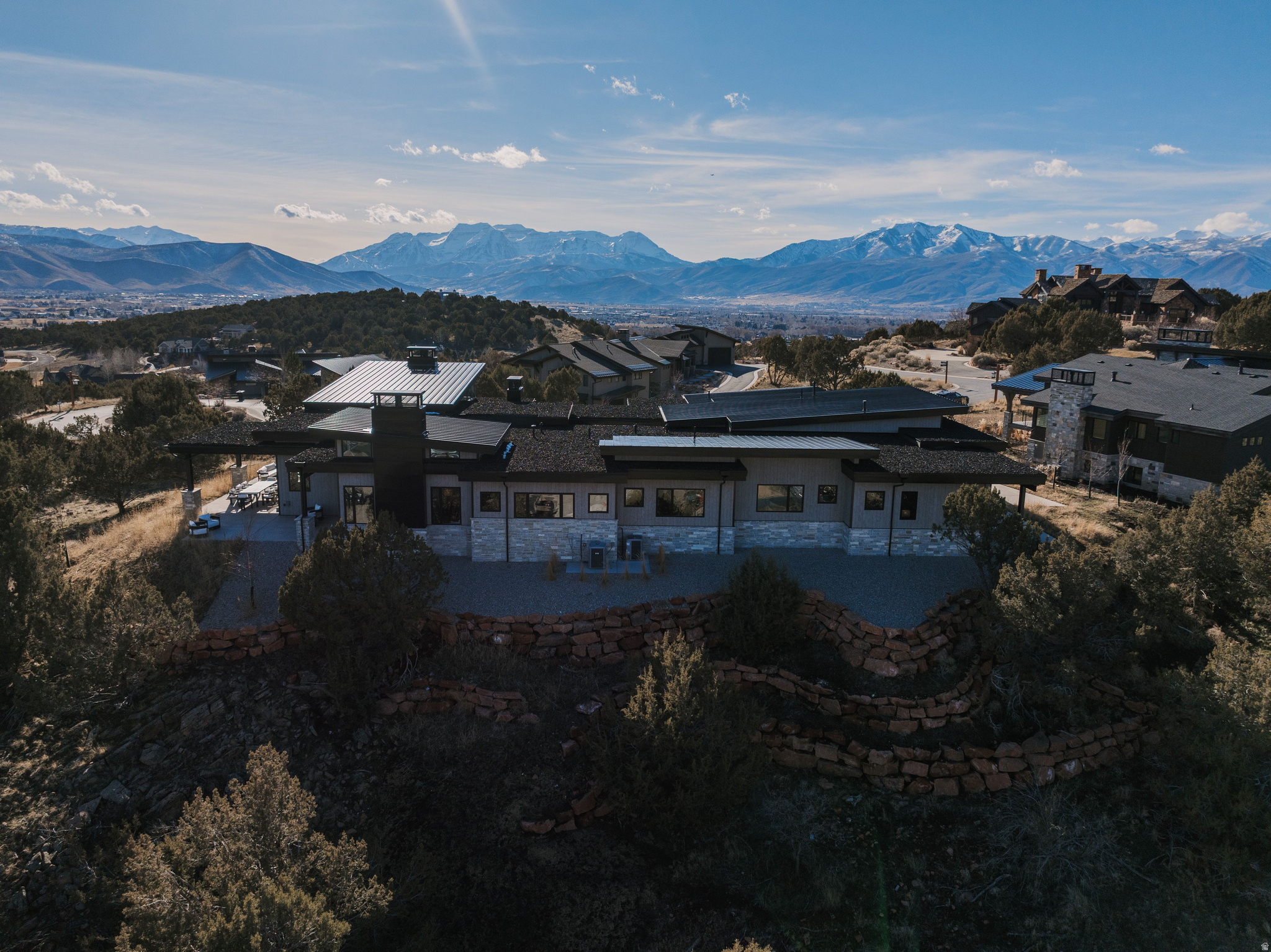 RED LEDGES - Residential
